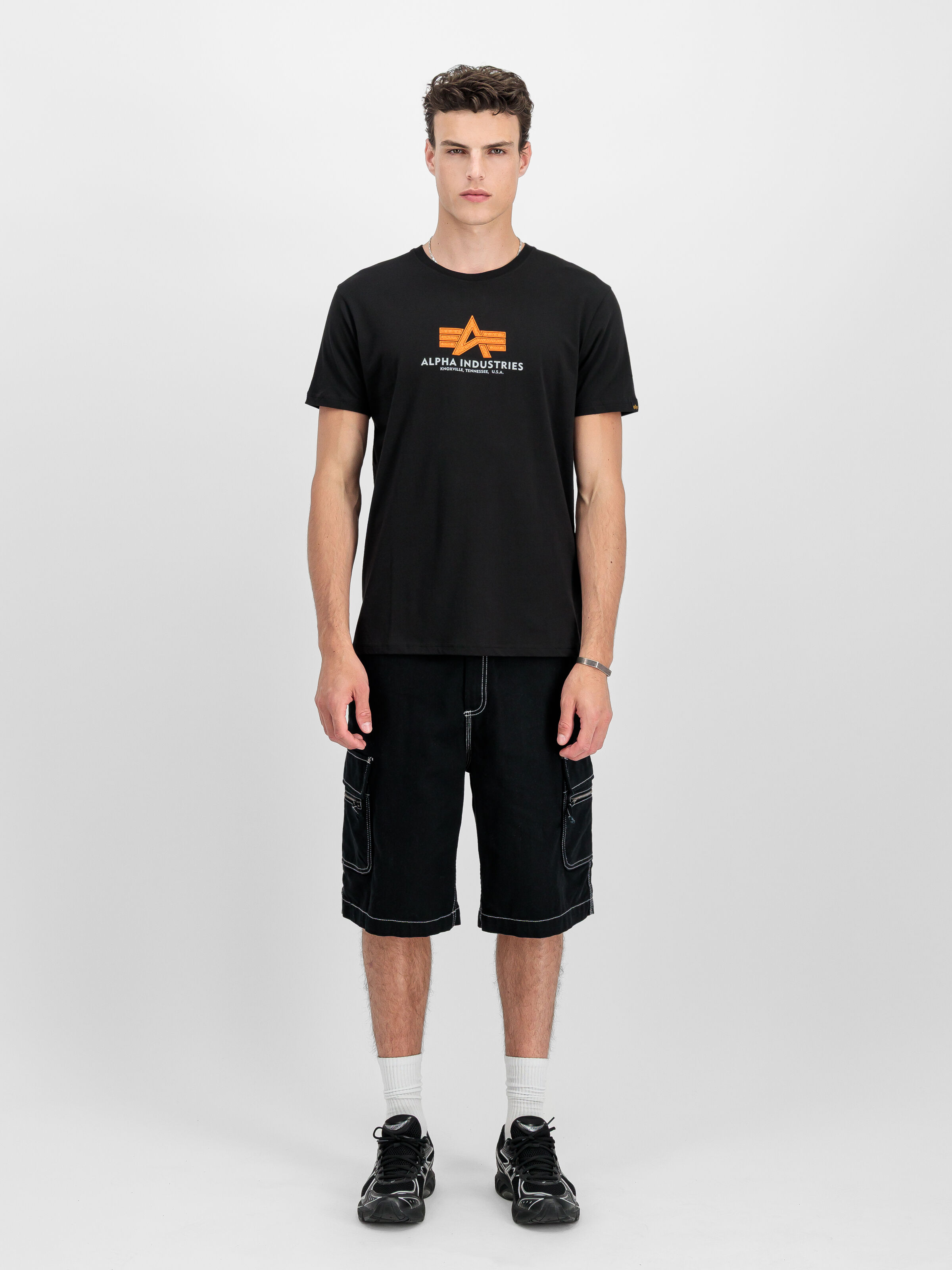 Basic Big Logo Rubber T-Shirt black 100501RB_03_2_model_00001_189053