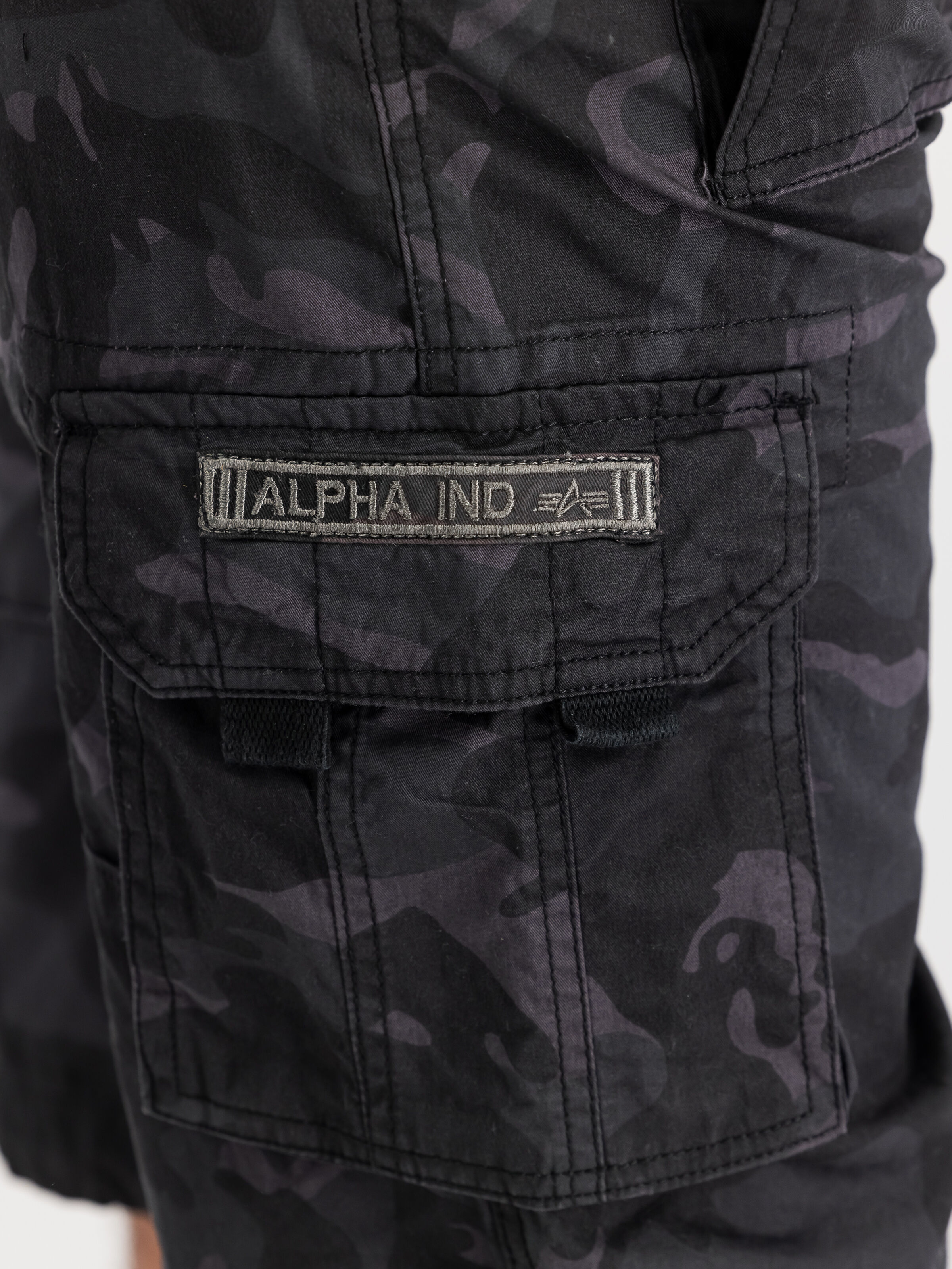 Jet Camo Short black camo 191200C_125_3_detail_00001_183751