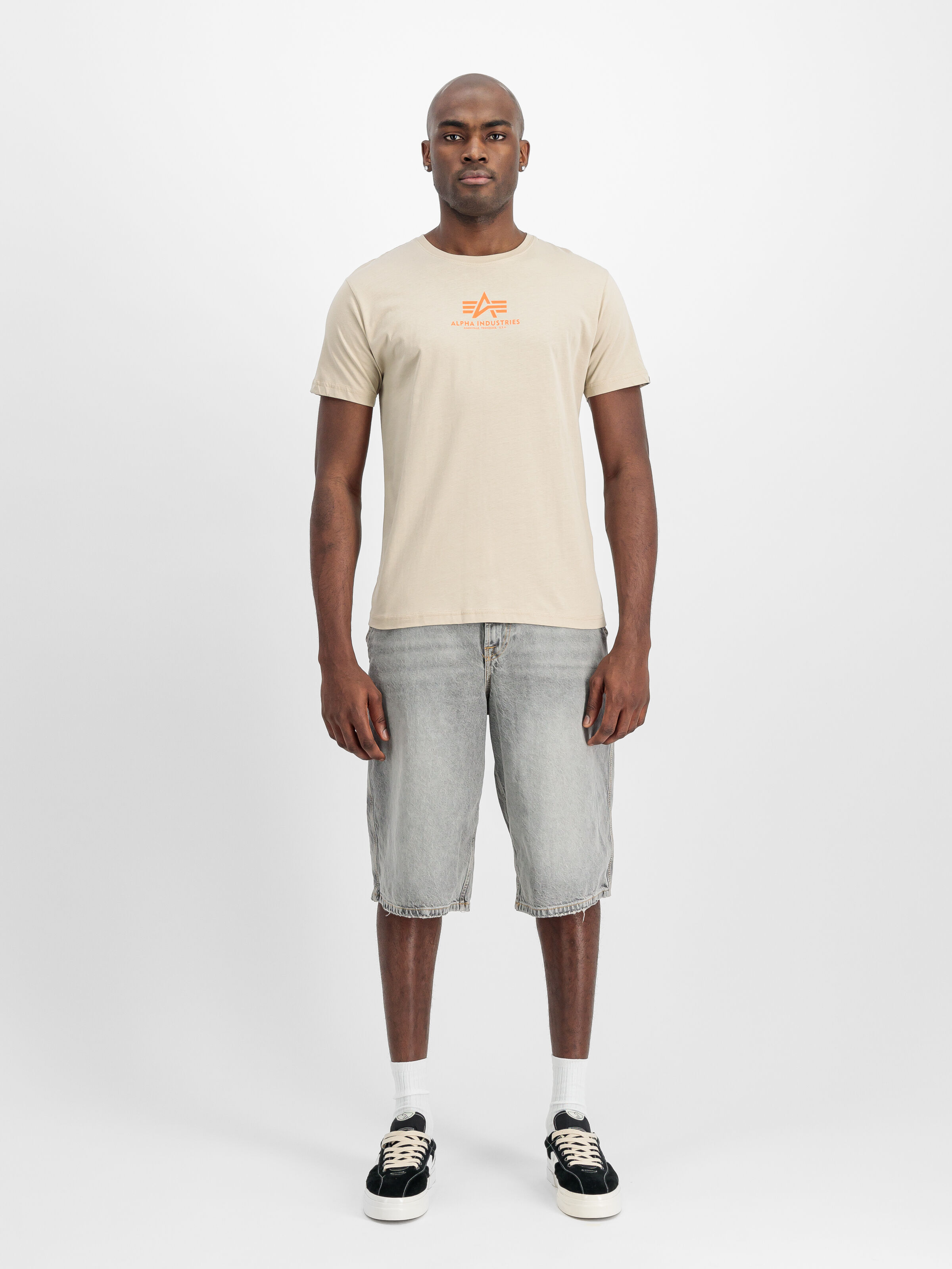 Basic Mid Logo T-Shirt organic beige 118533_627_2_model_00001_160768