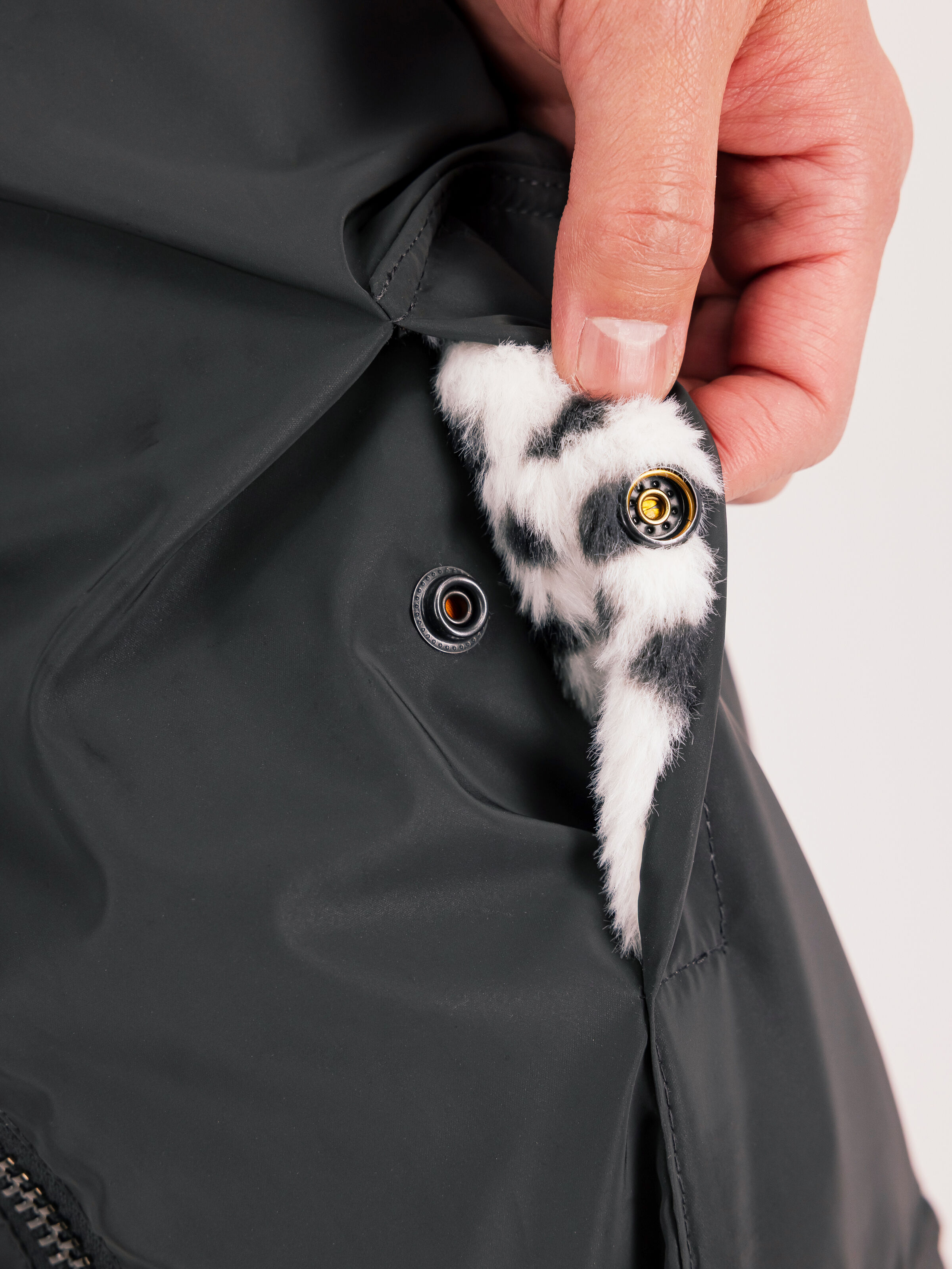 ALPHA x ICE CREAM Flight Nylon Pant black 268220_03_3_detail_00002_244791