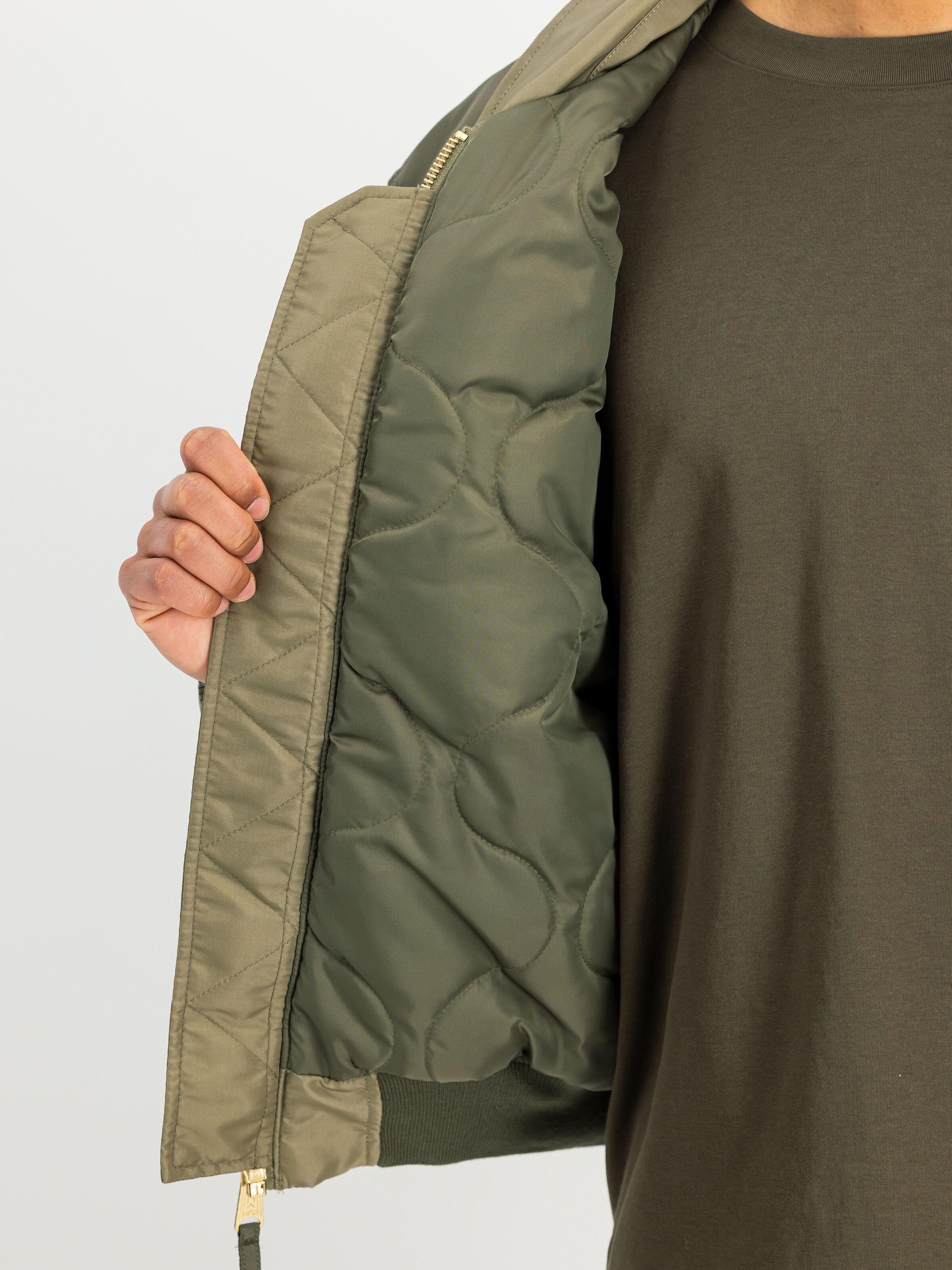 CWU-45/P Colorblock Bomber Jacket olive 268126_11_3_detail_00001_235845