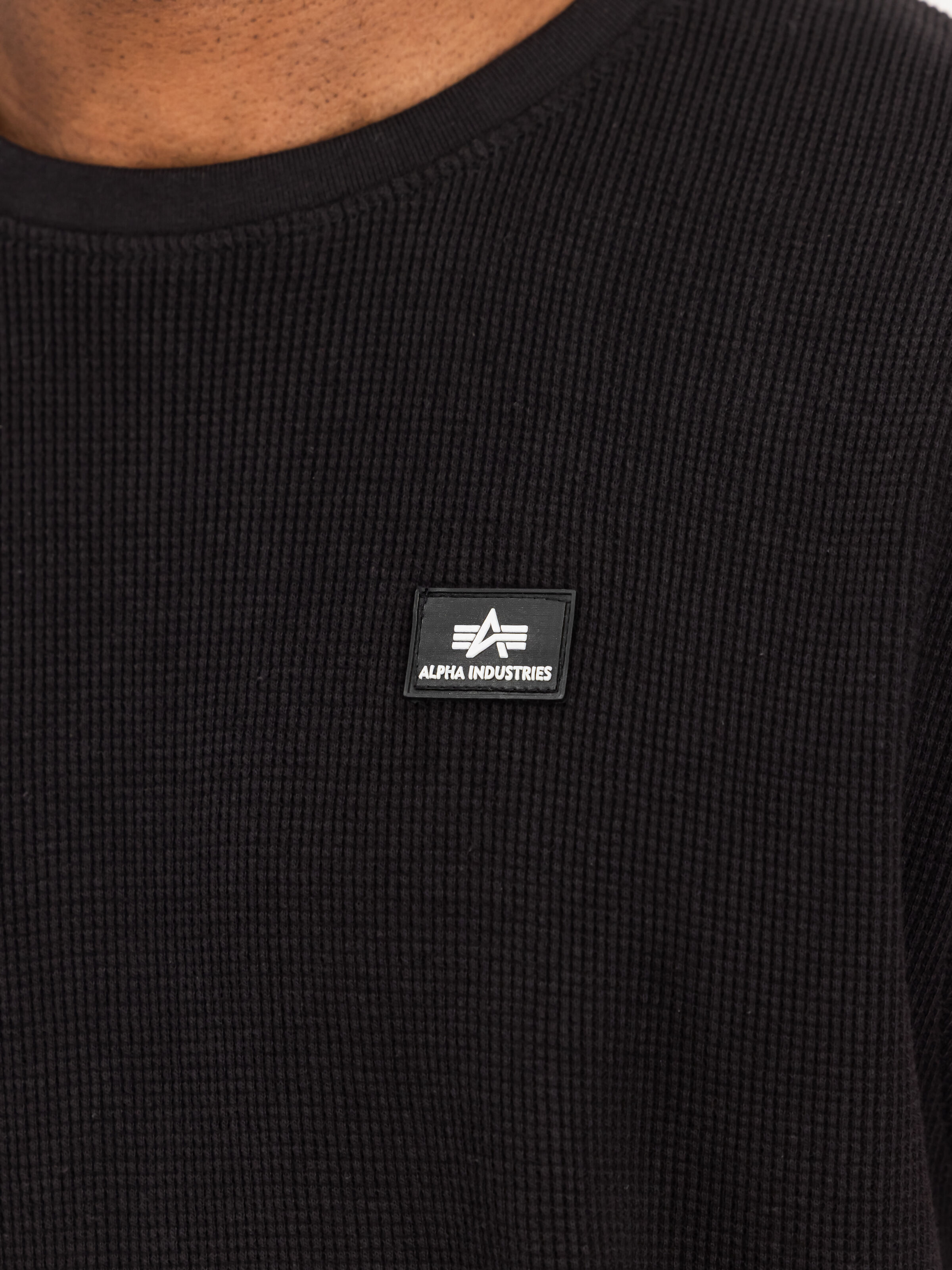 Waffle Small Logo Tank black 266563_03_3_detail_00001_226139