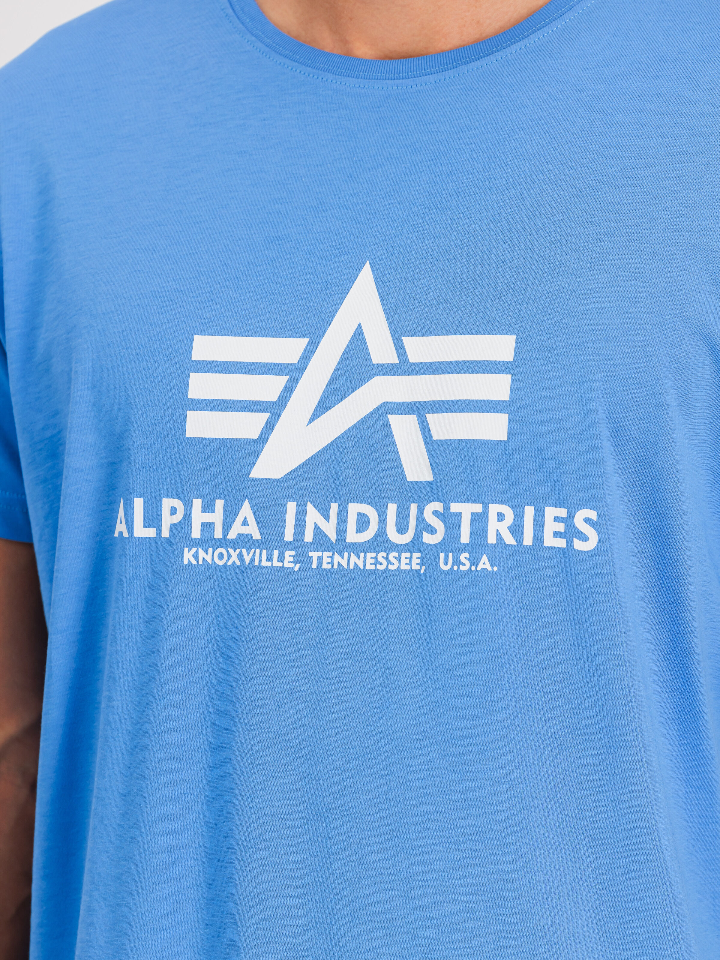 Basic Big Logo T-Shirt mediteranian blue 100501_737_3_detail_00001_117831