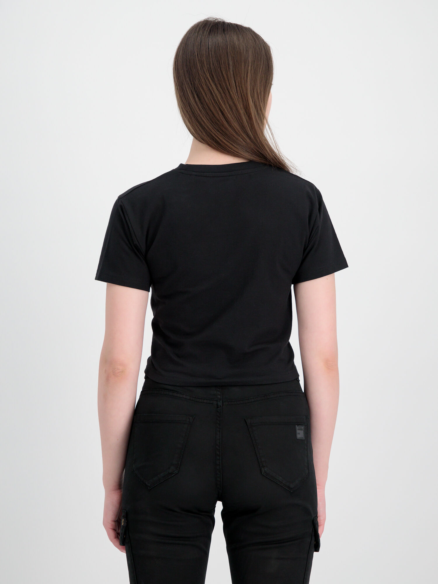 Knotted Crop Women T-Shirt black 136067_03_alpha_industries_knotted_crop_t_wmn_003_123696