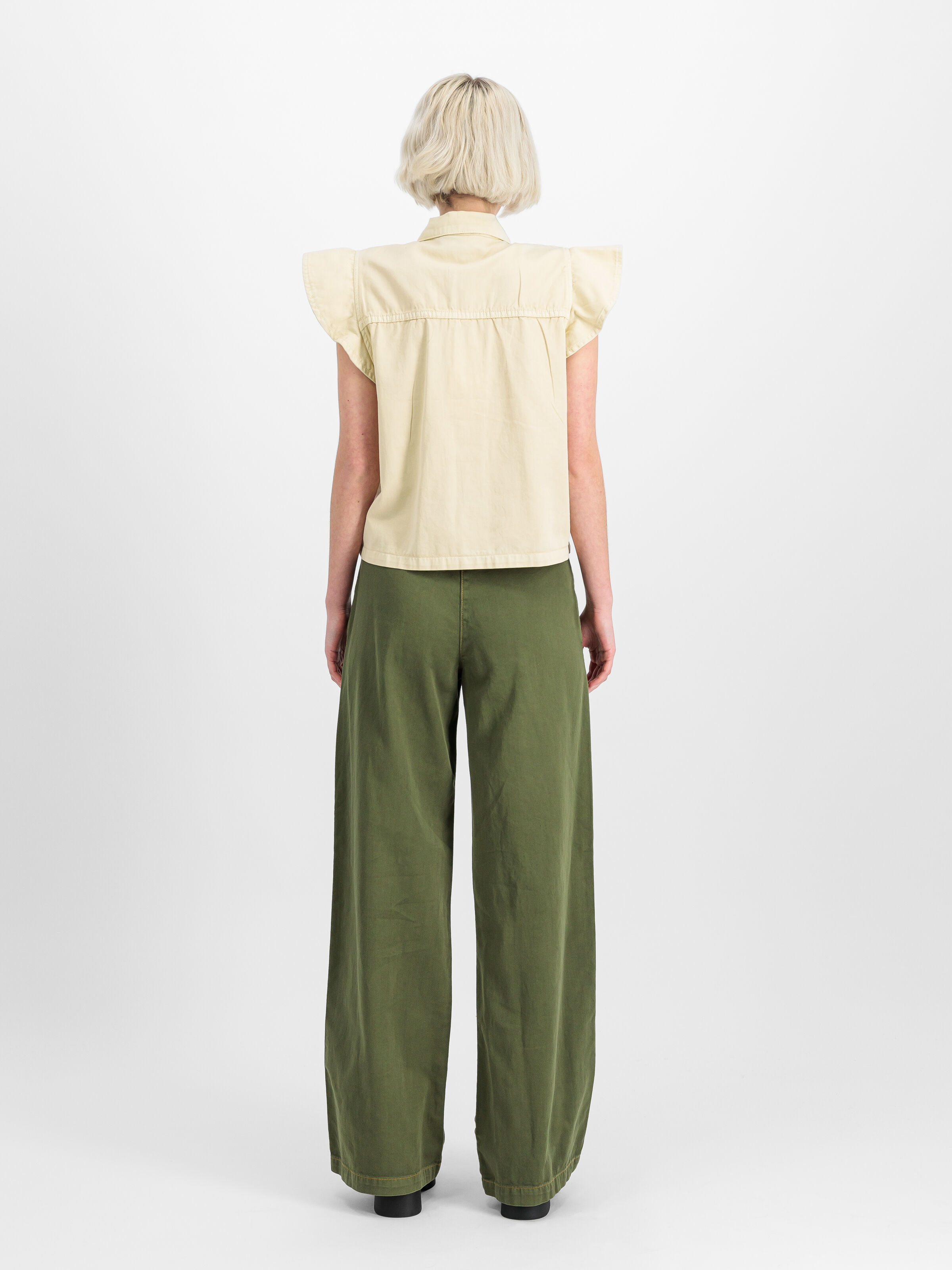 Sailor Pant Women dark olive 156025_142_2_model_00002_144699