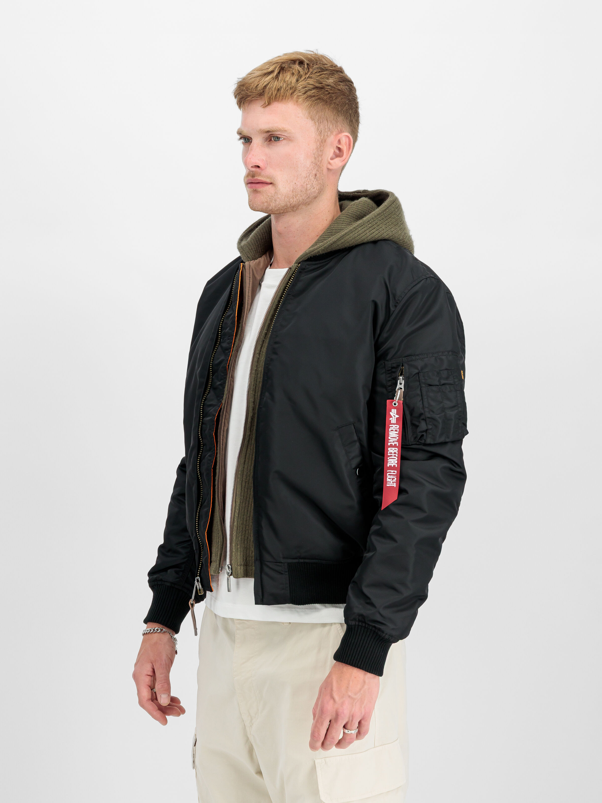 MA-1 VF 59 Bomber Jacket black 191118_03_2_model_00002_188436