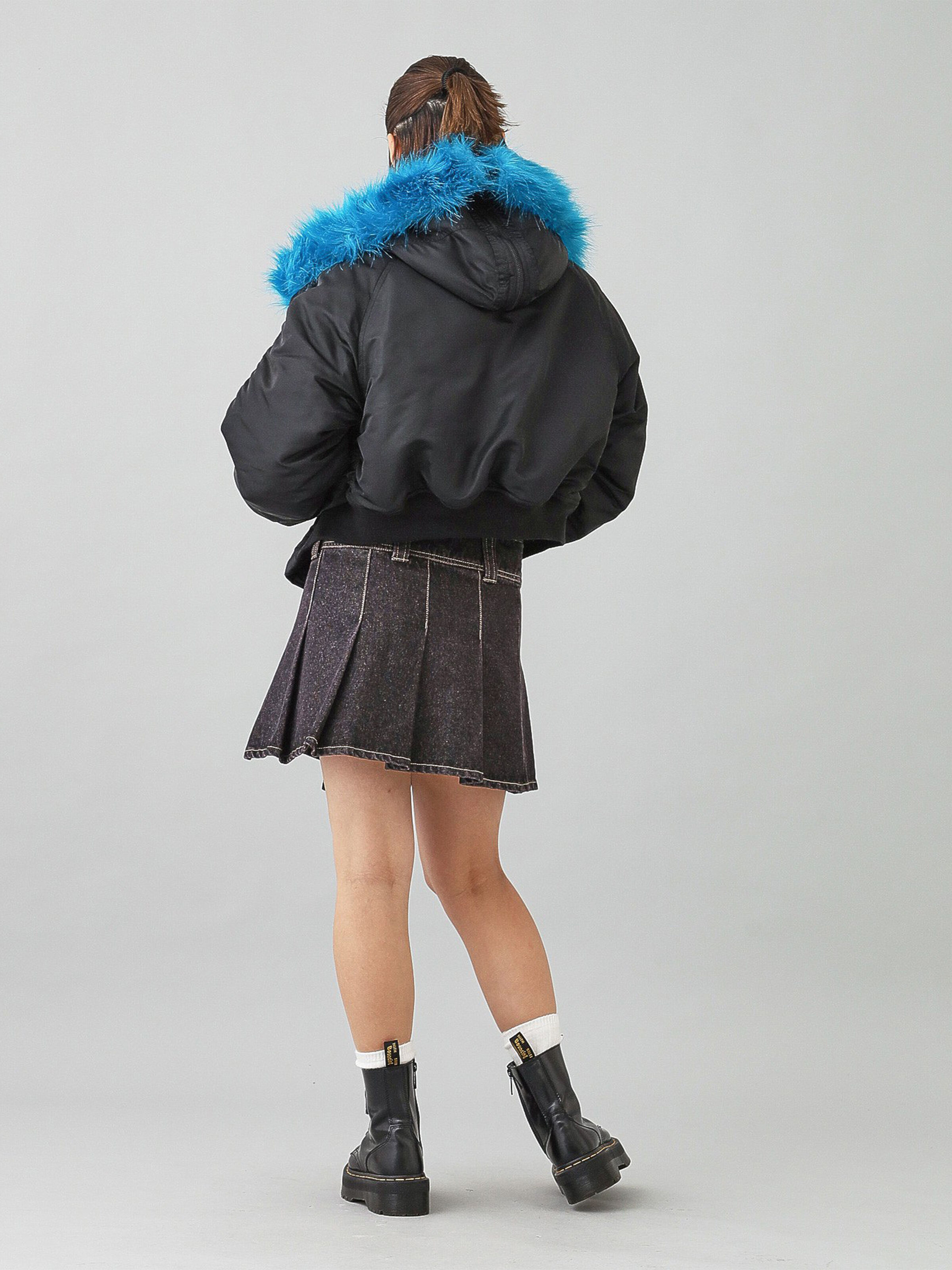 ALPHA X N-2B SHORT X-GIRL Winter Jacket black 148168_03_2_model_00002_115959