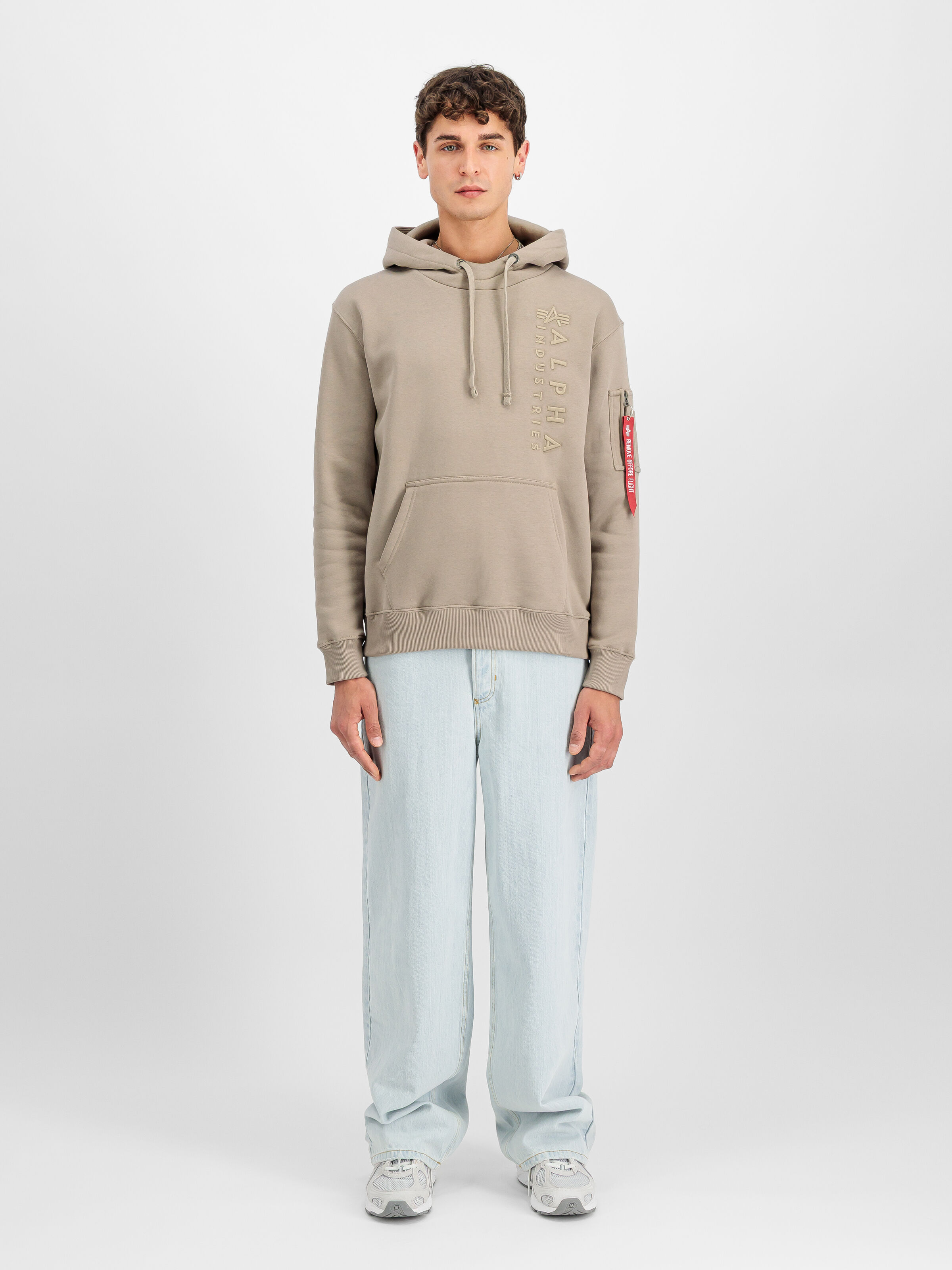 Embroidery Hoodie vintage sand 138333_679_2_model_00001_190077