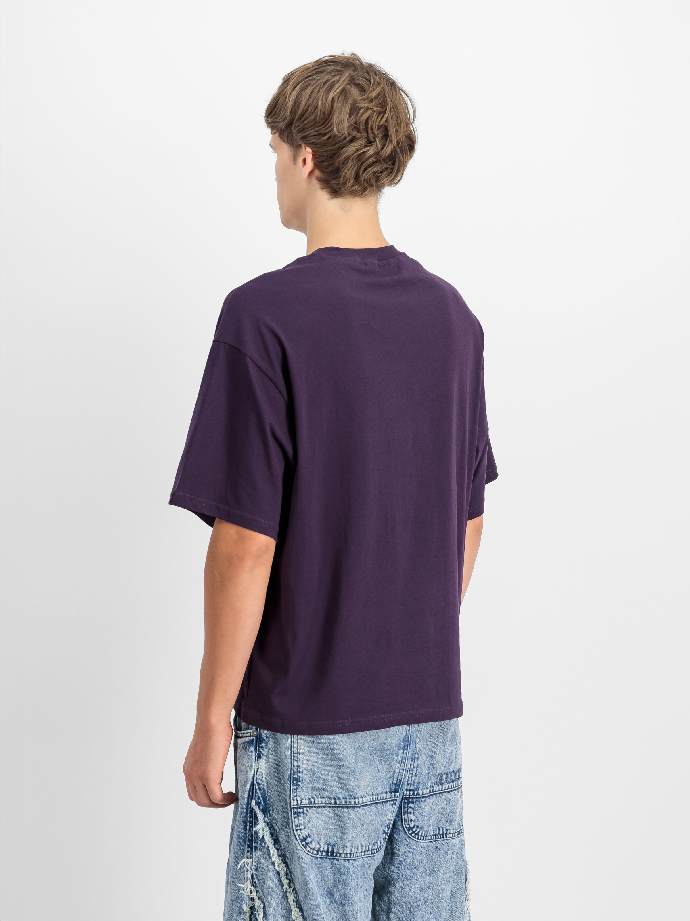 Logo Edge T-Shirt Plum 148507_719_2_model_00004_108107