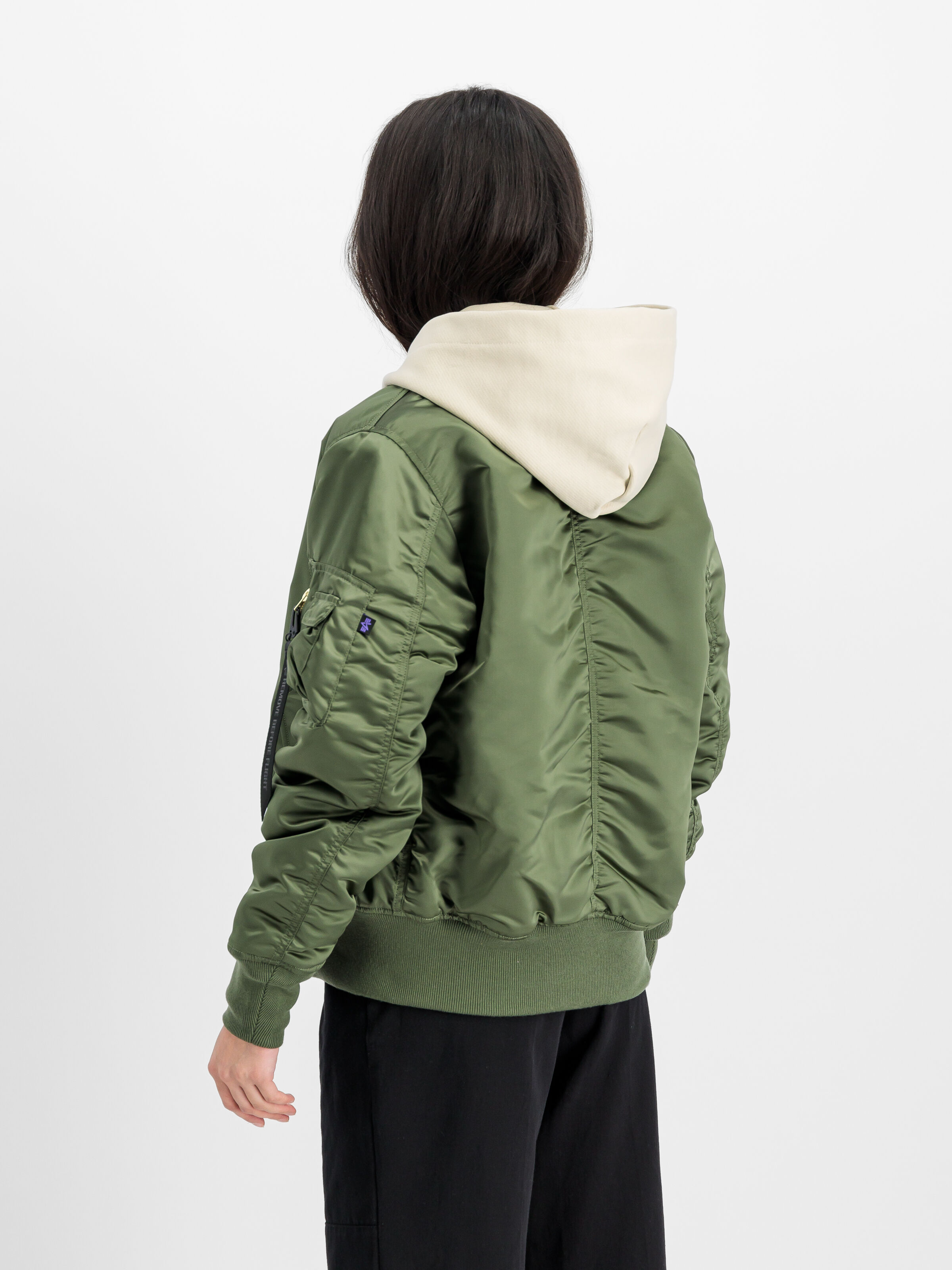 MA-1 Base Flight Bomber Jacket sage-green 756111_01_2_model_00004_155092