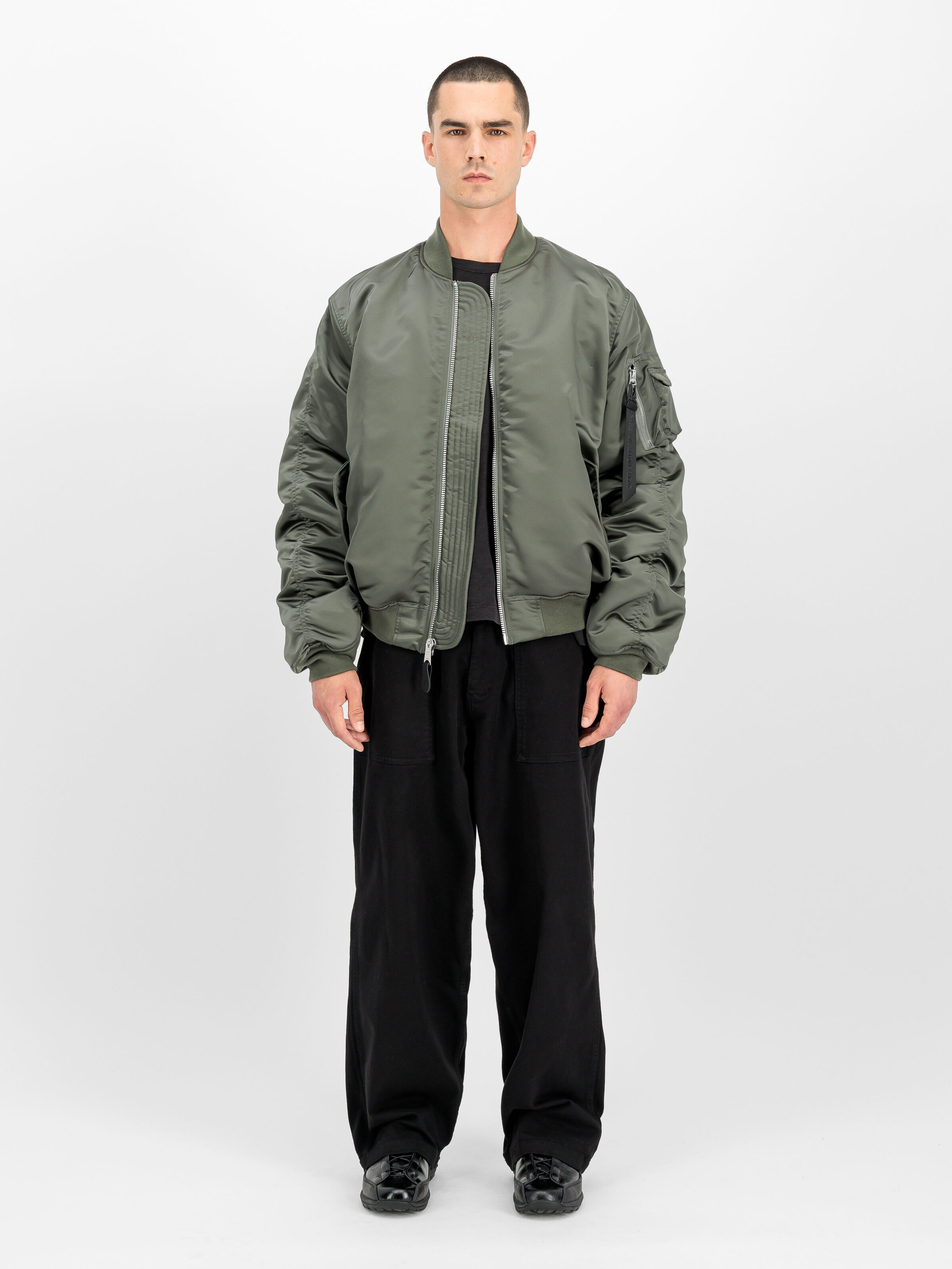 MA-1 UV Bomber Jacket vintage green 766027_432_2_model_00001_245411