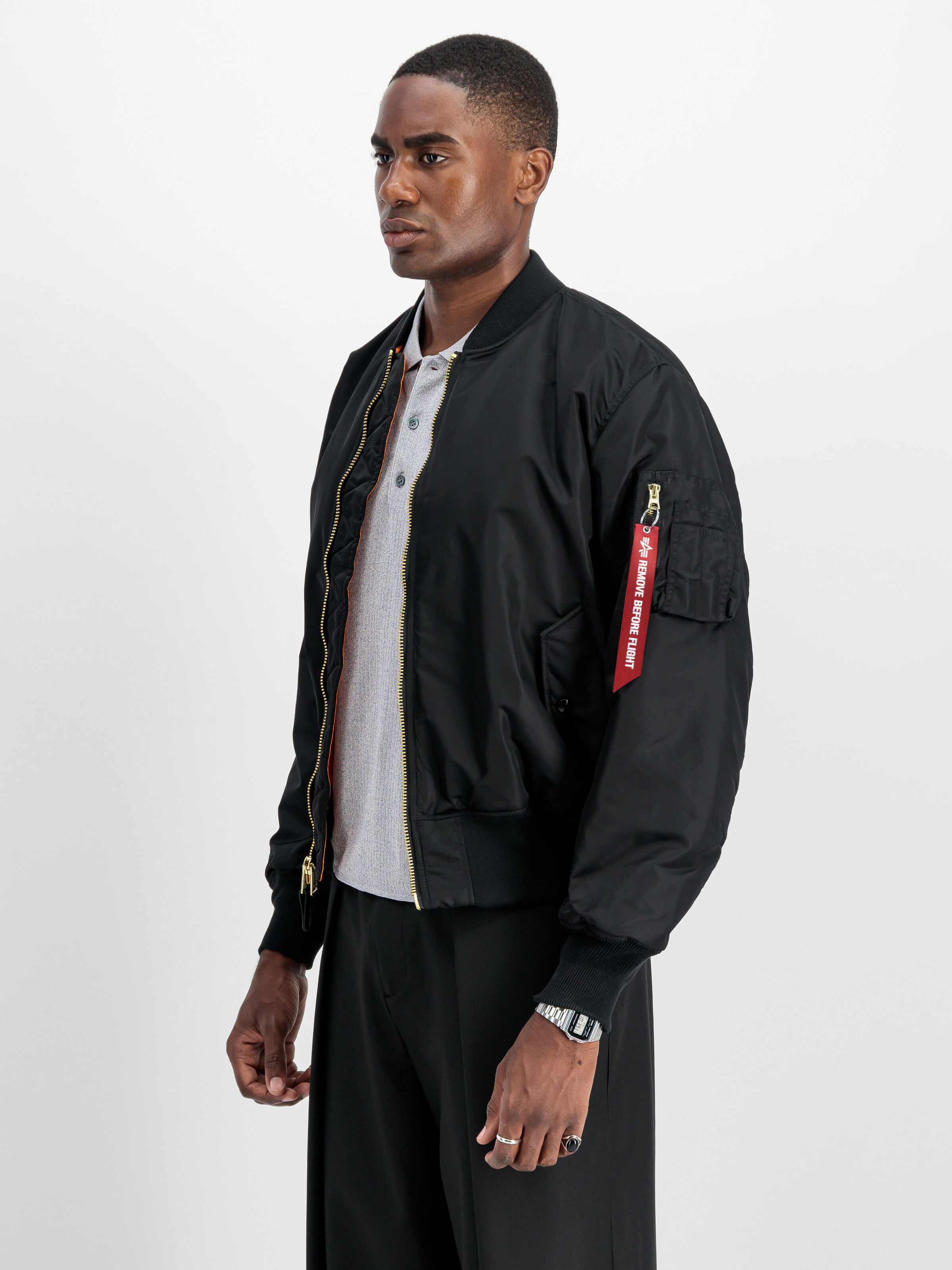 MA-1 Heritage Bomber Jacket black 100101_03_2_model_00003_247776