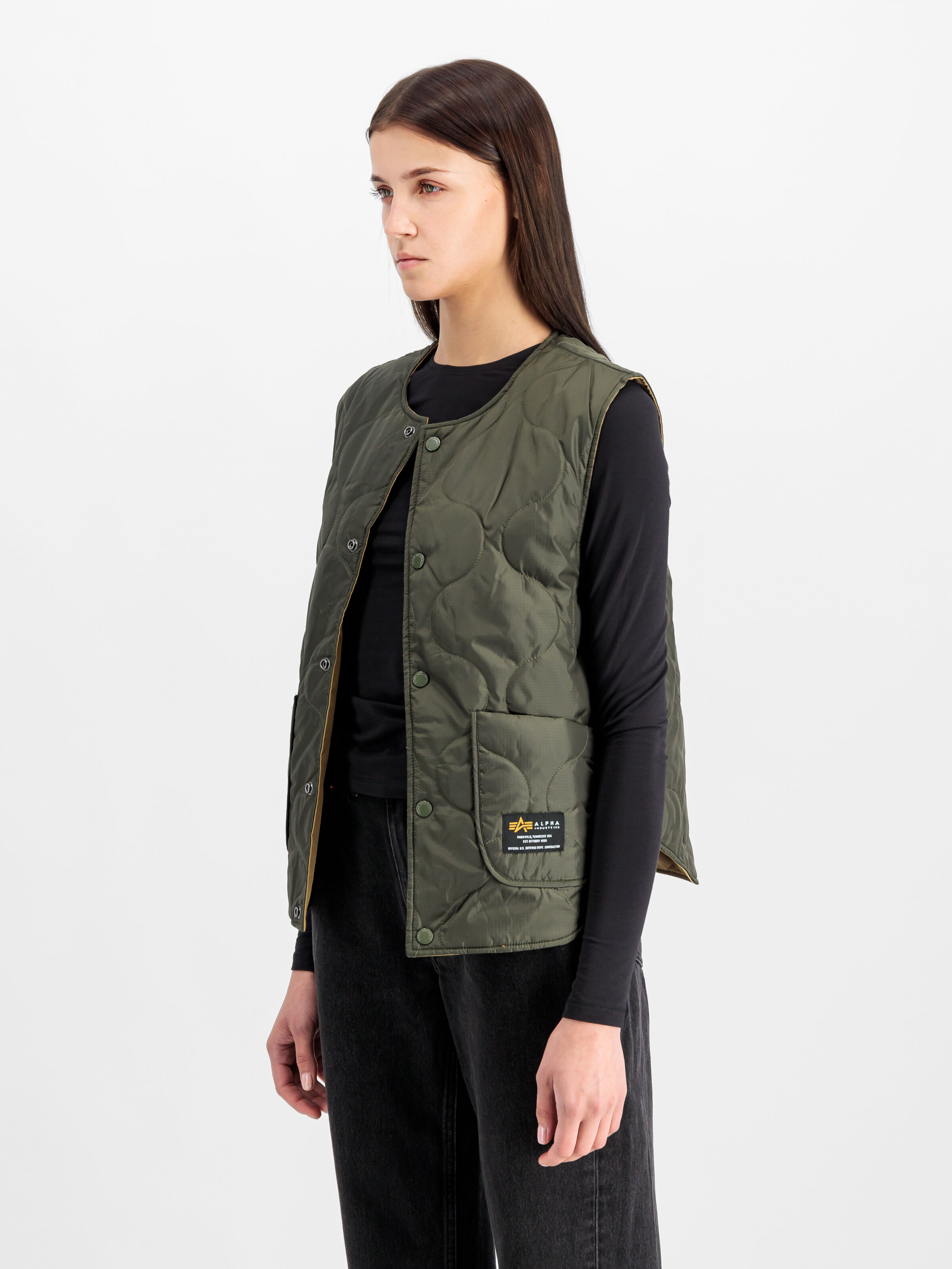 Reversible Vest Women dark olive 148009_142_2_model_00003_103632