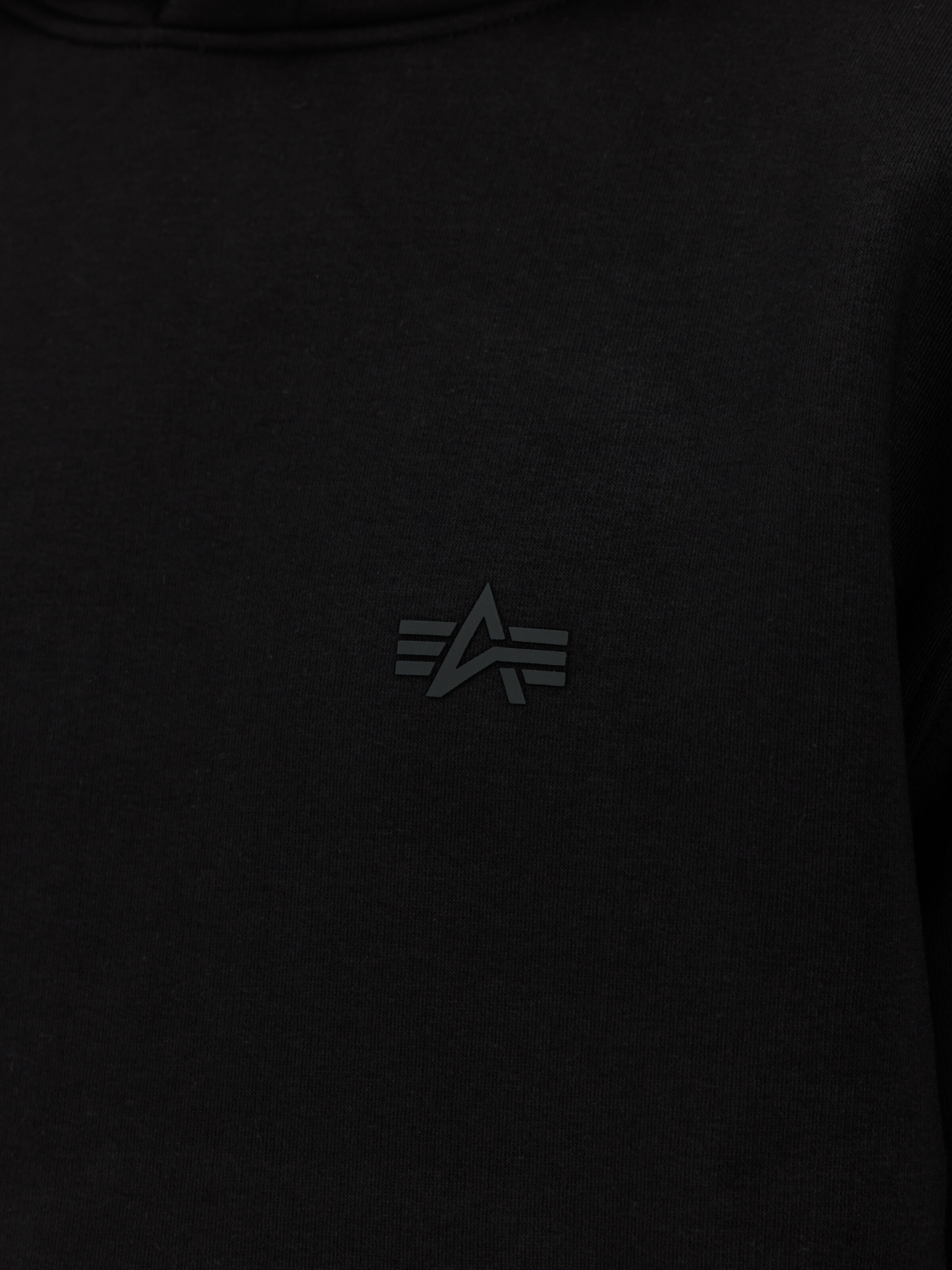 Base UV Hoodie black 768007_03_3_detail_00001_245625