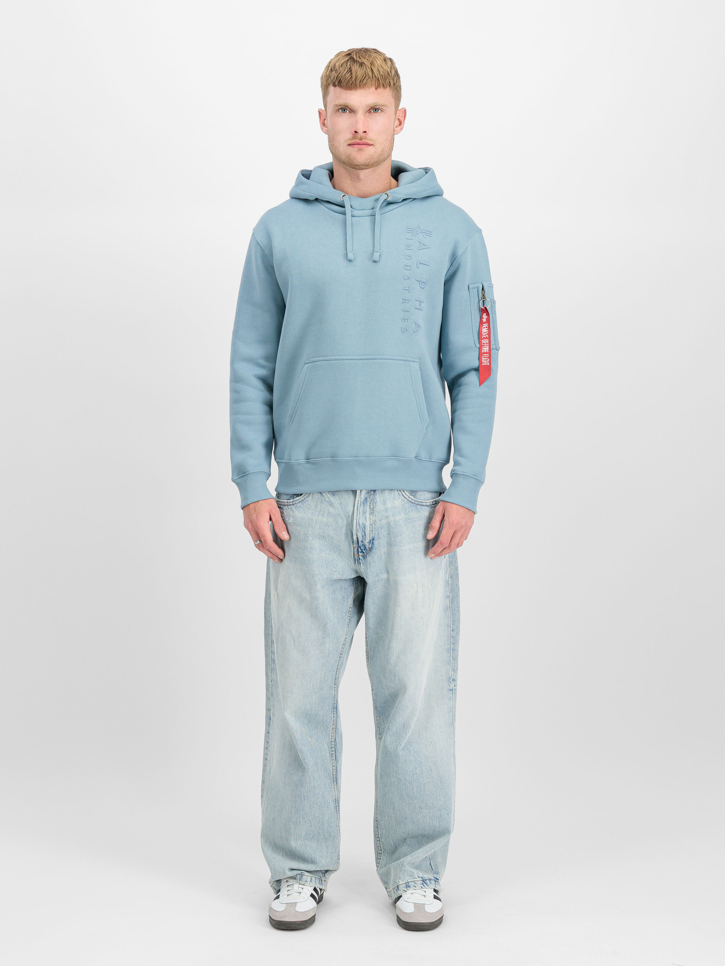 Embroidery Hoodie greyblue 138333_134_2_model_00001_191107