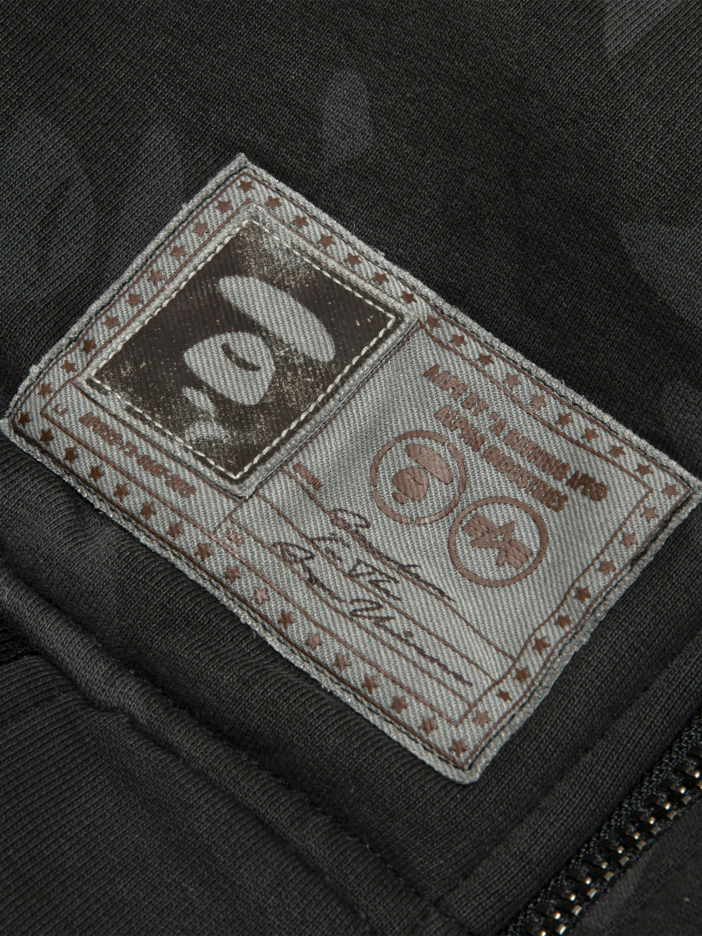 ALPHA X AAPE REVERSIBLE PADDED MA-1 QUILTED black 148171_03_3_detail_00003_150787