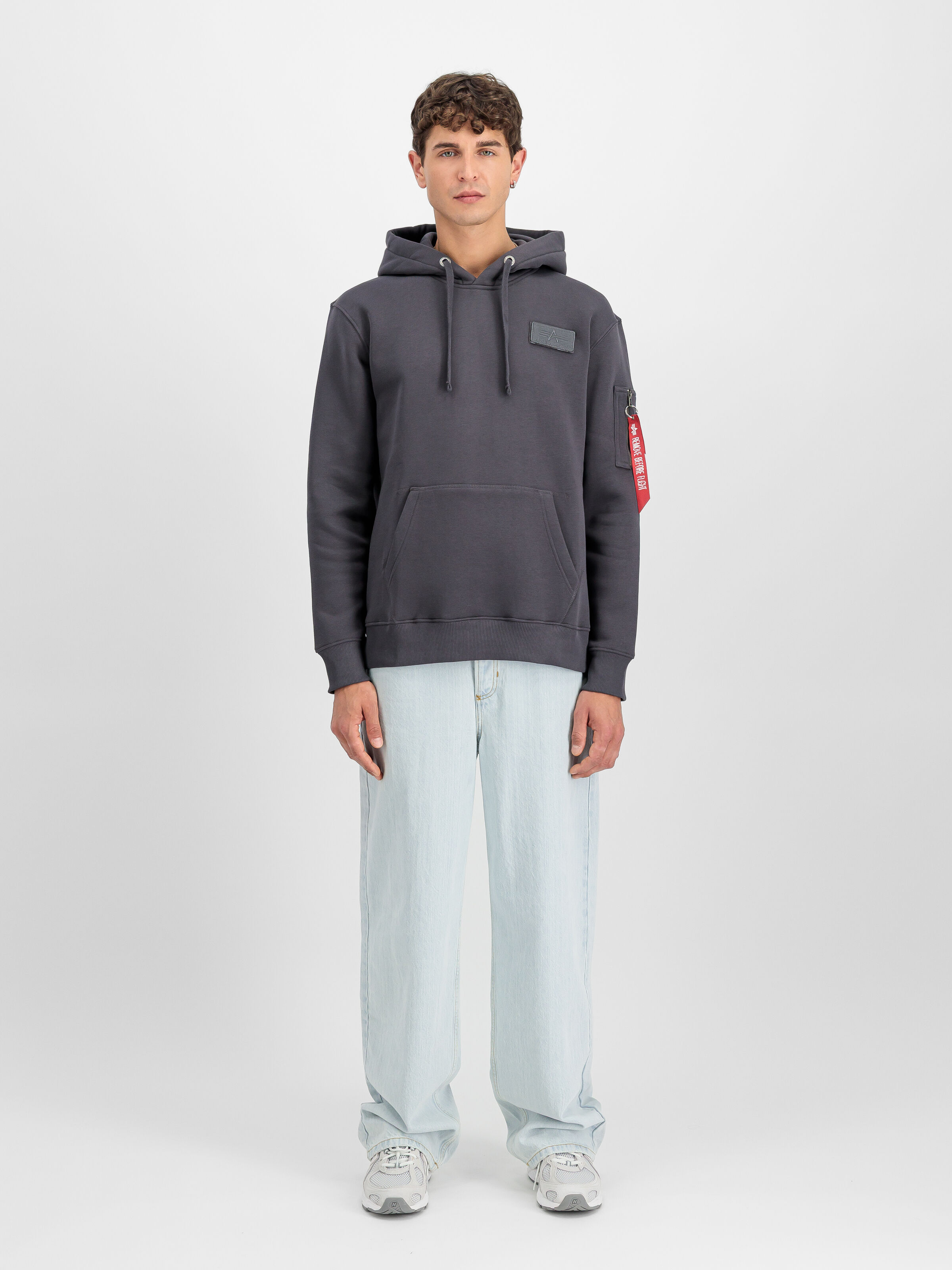 Red Stripe Hoodie vintage grey 178314_684_2_model_00001_189564