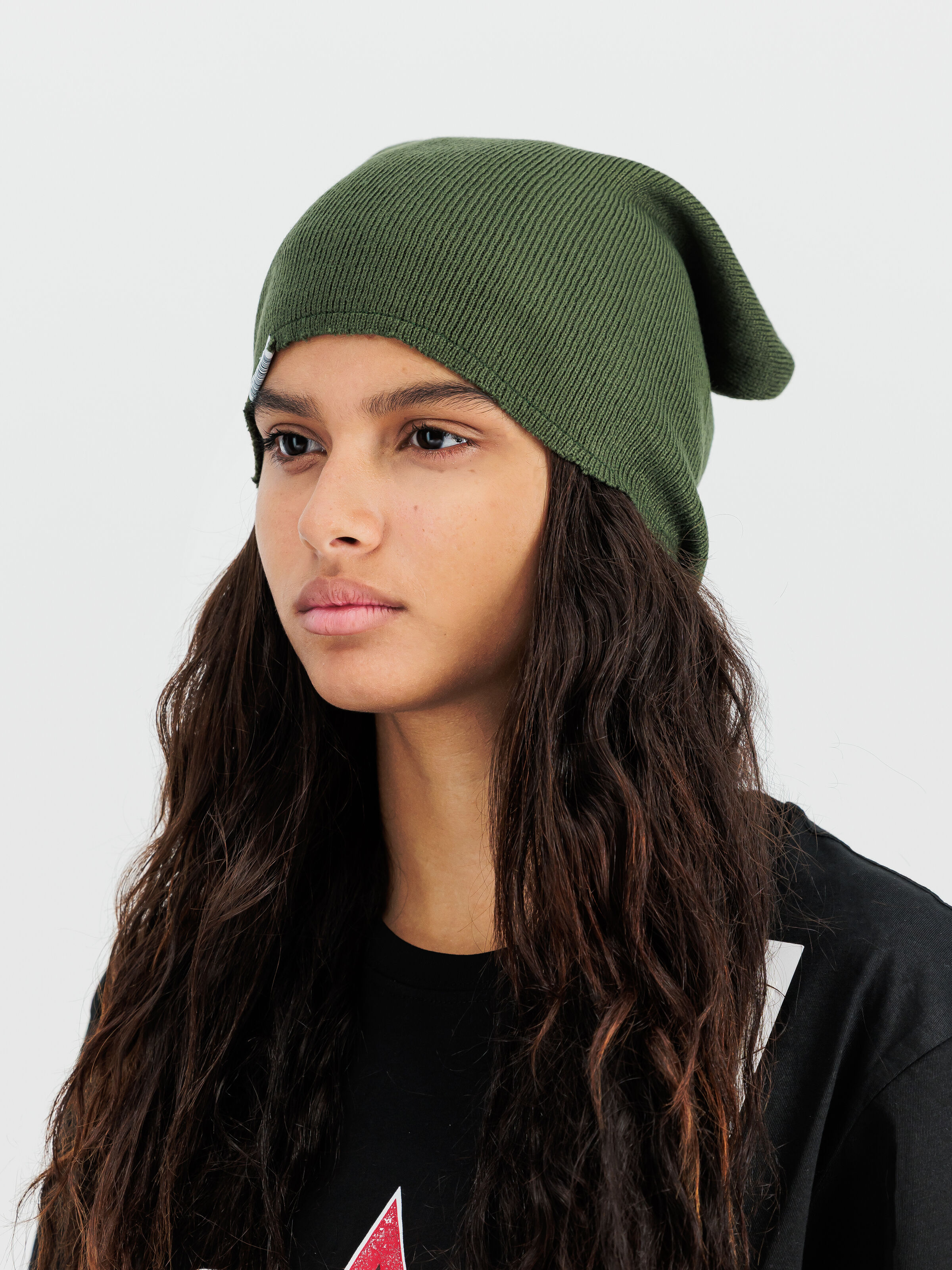 ALPHA x PROTOTYPES Raw Beanie Label dark green 258957_257_2_model_00002_223985