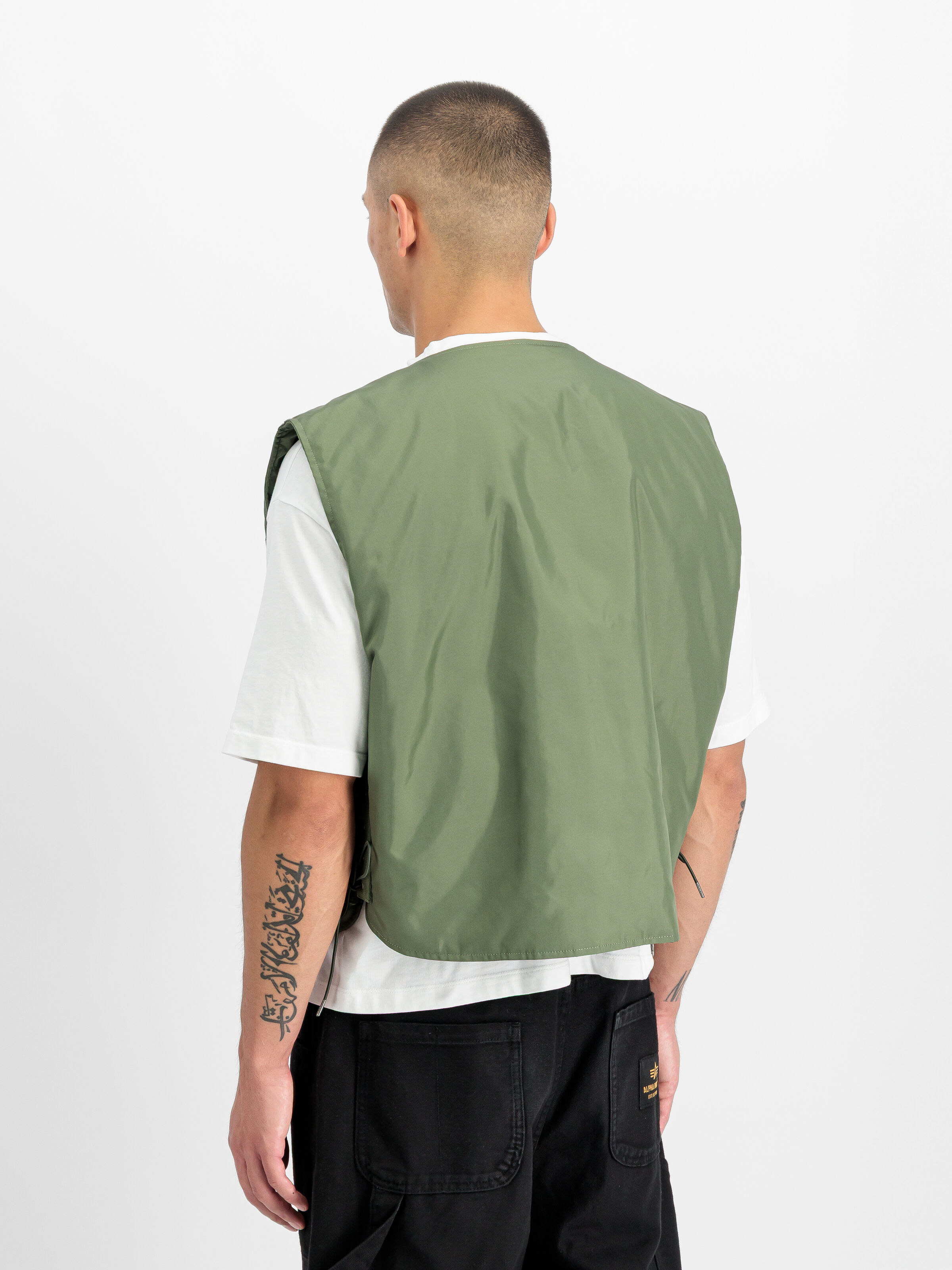 M-1952A Heritage Vest sage-green 266100_01_2_model_00003_213743