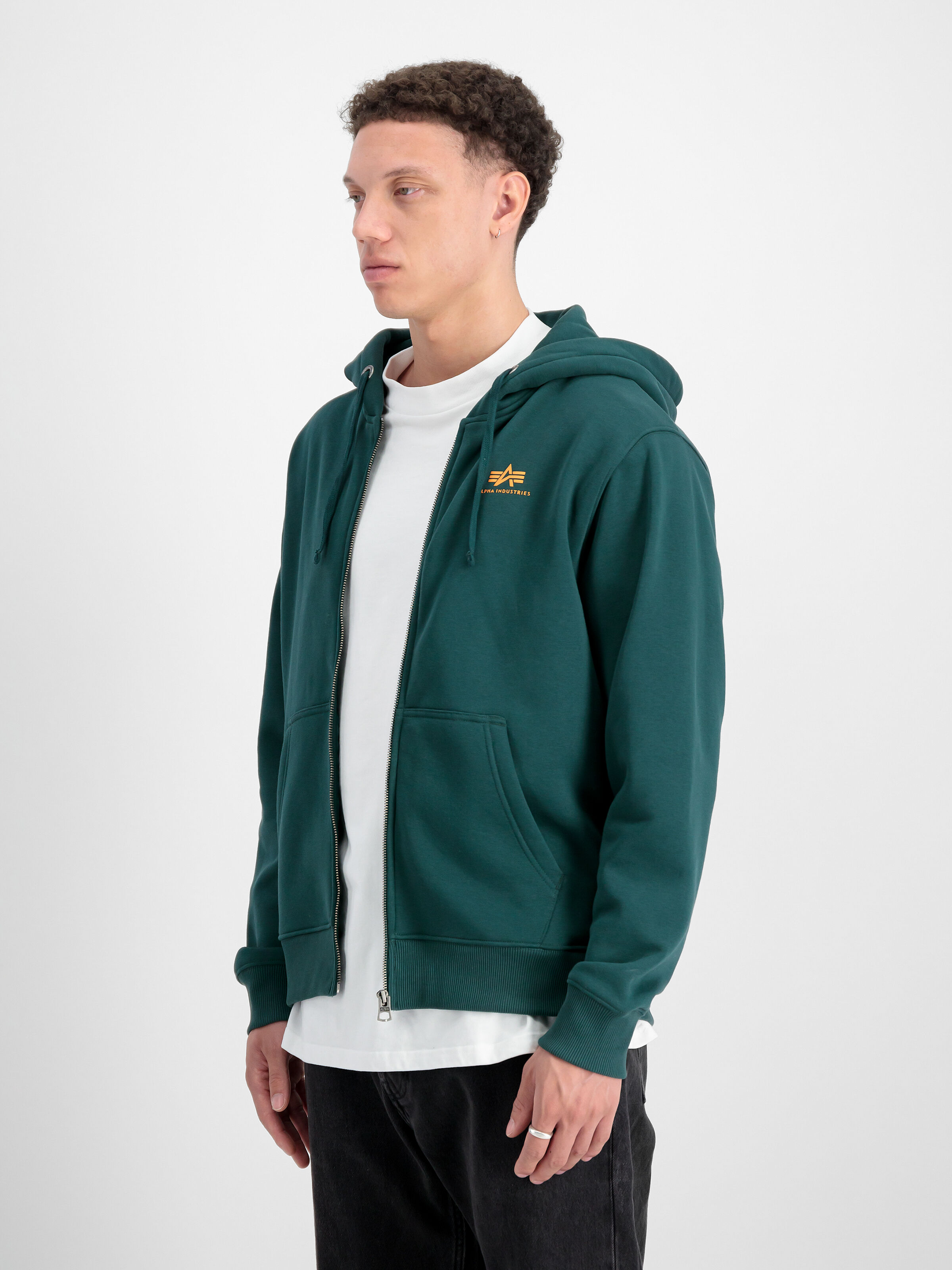 Basic Small Logo Zip Hoodie Force Green 118342_720_2_model_00003_97248