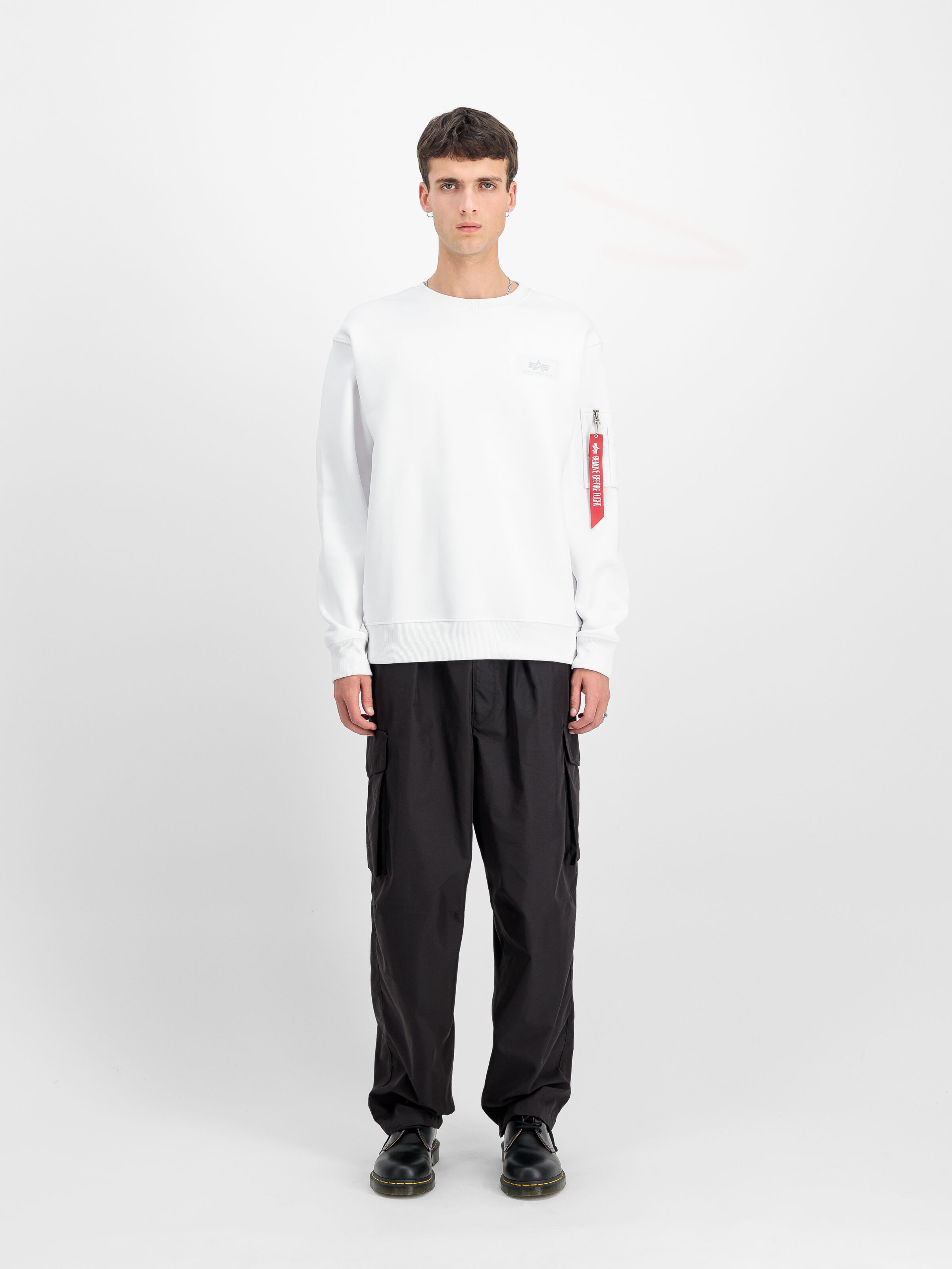 Backprint Sweatshirt white 128305_09_2_model_00001_118546
