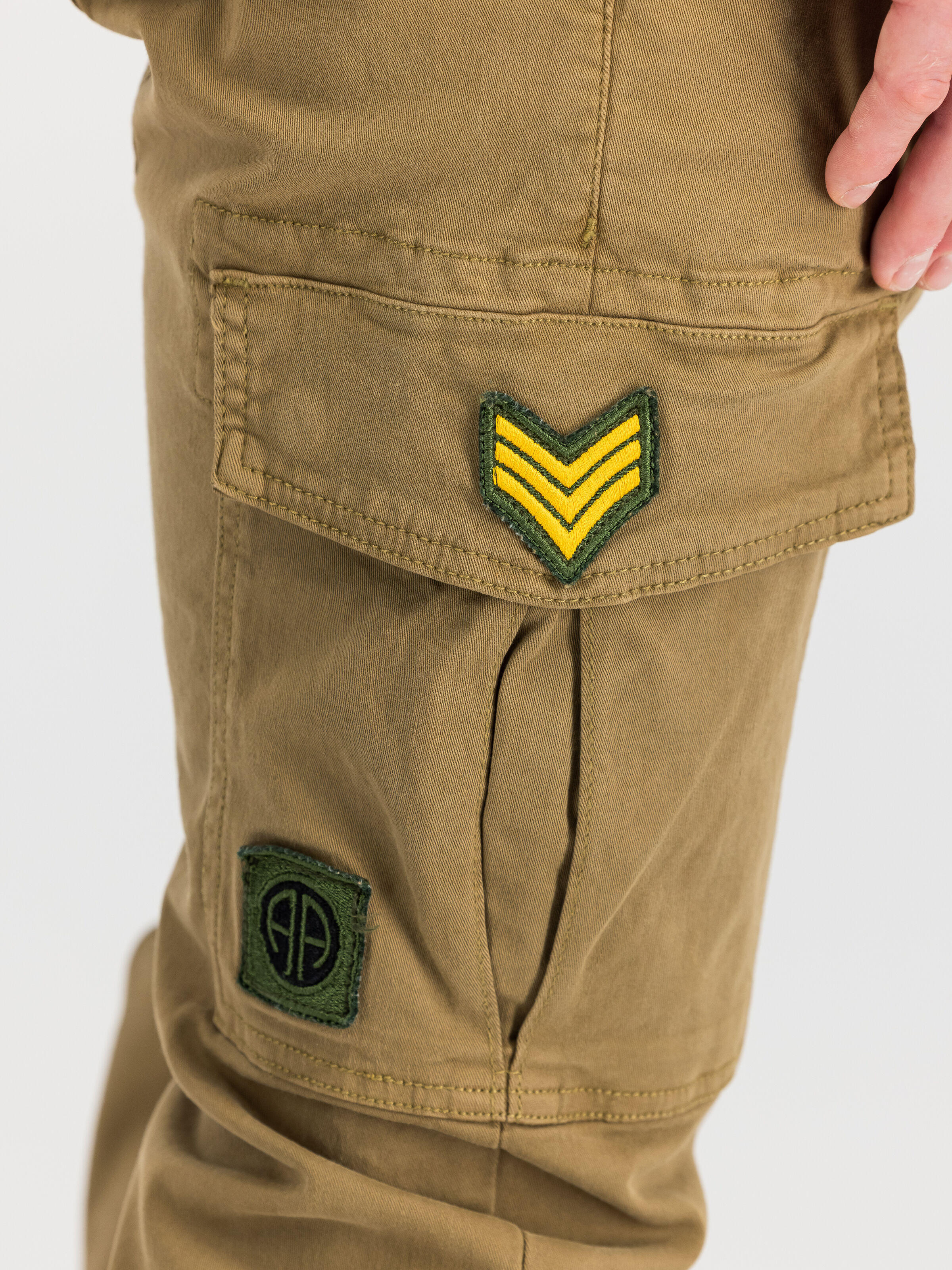 Petrol Patch Pant olive 178207_11_3_detail_00002_191260