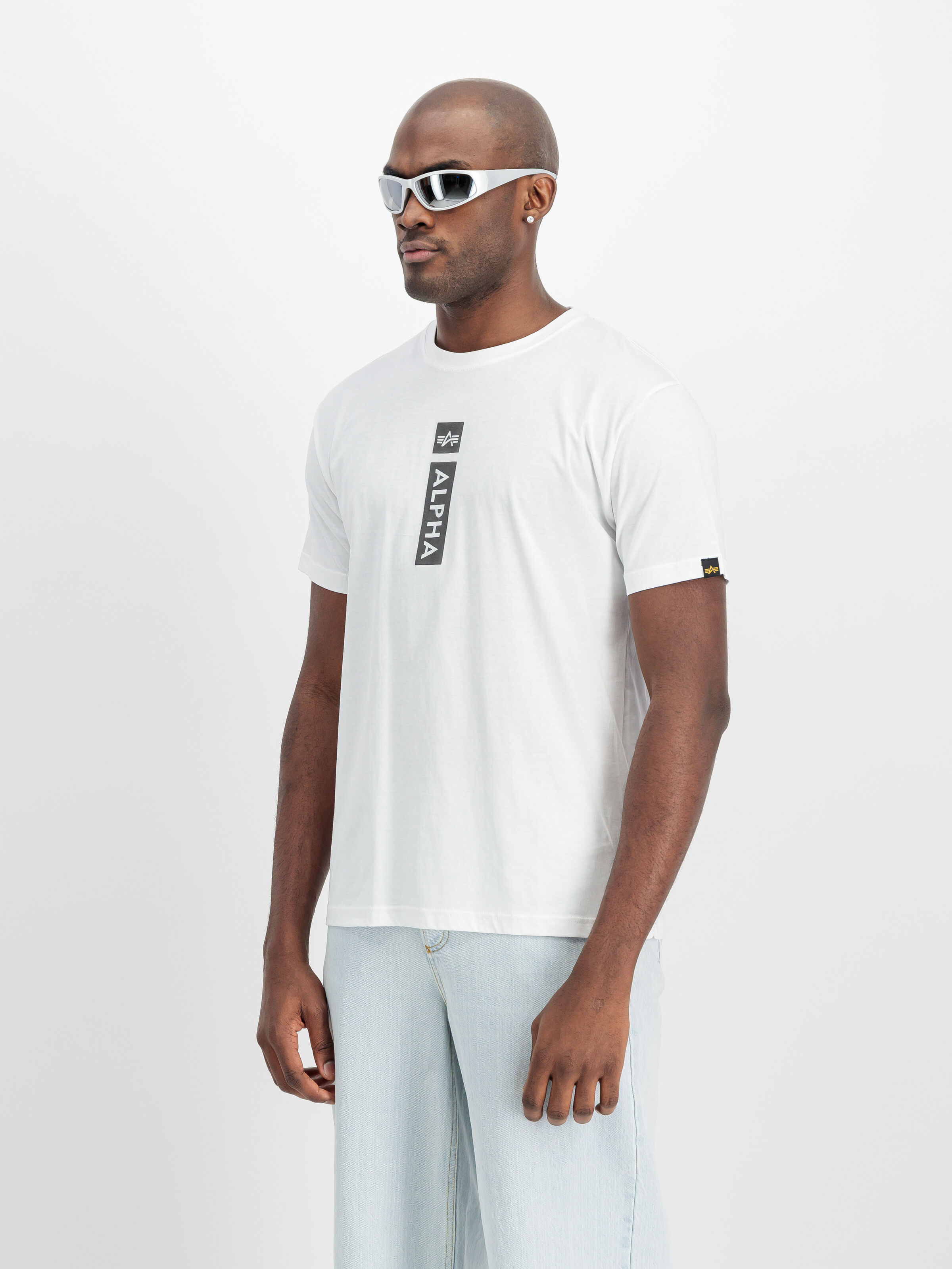 Alpha Puff Print T-Shirt white 146509_09_2_model_00002_160610