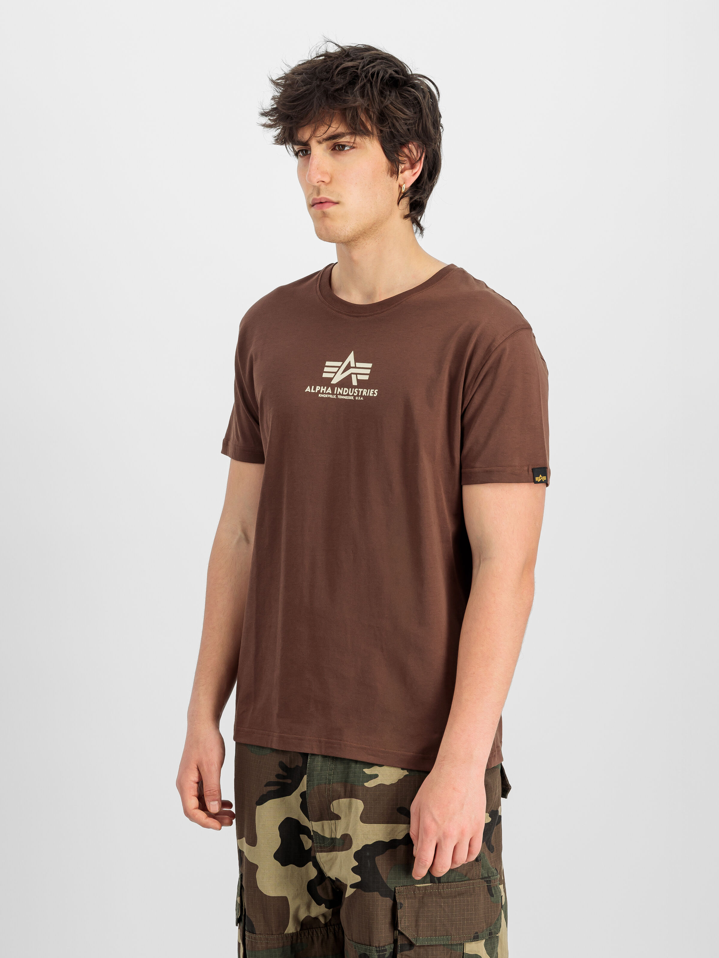 Basic Mid Logo T-Shirt powder brown 118533_204_2_model_00002_233307