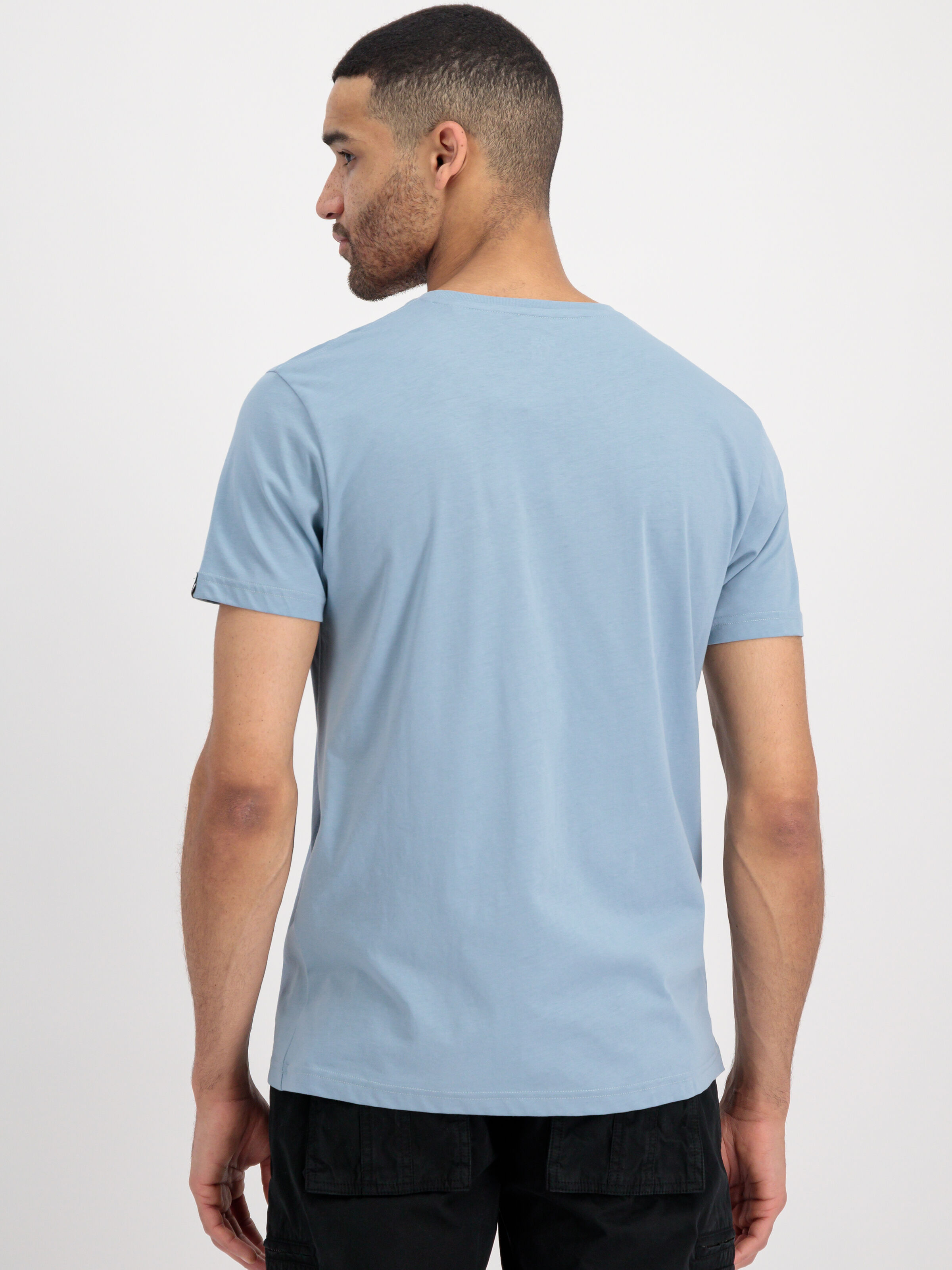 Basic Mid Logo T-Shirt greyblue 118533_134_alpha_industries_basic_t_ml_002_183178