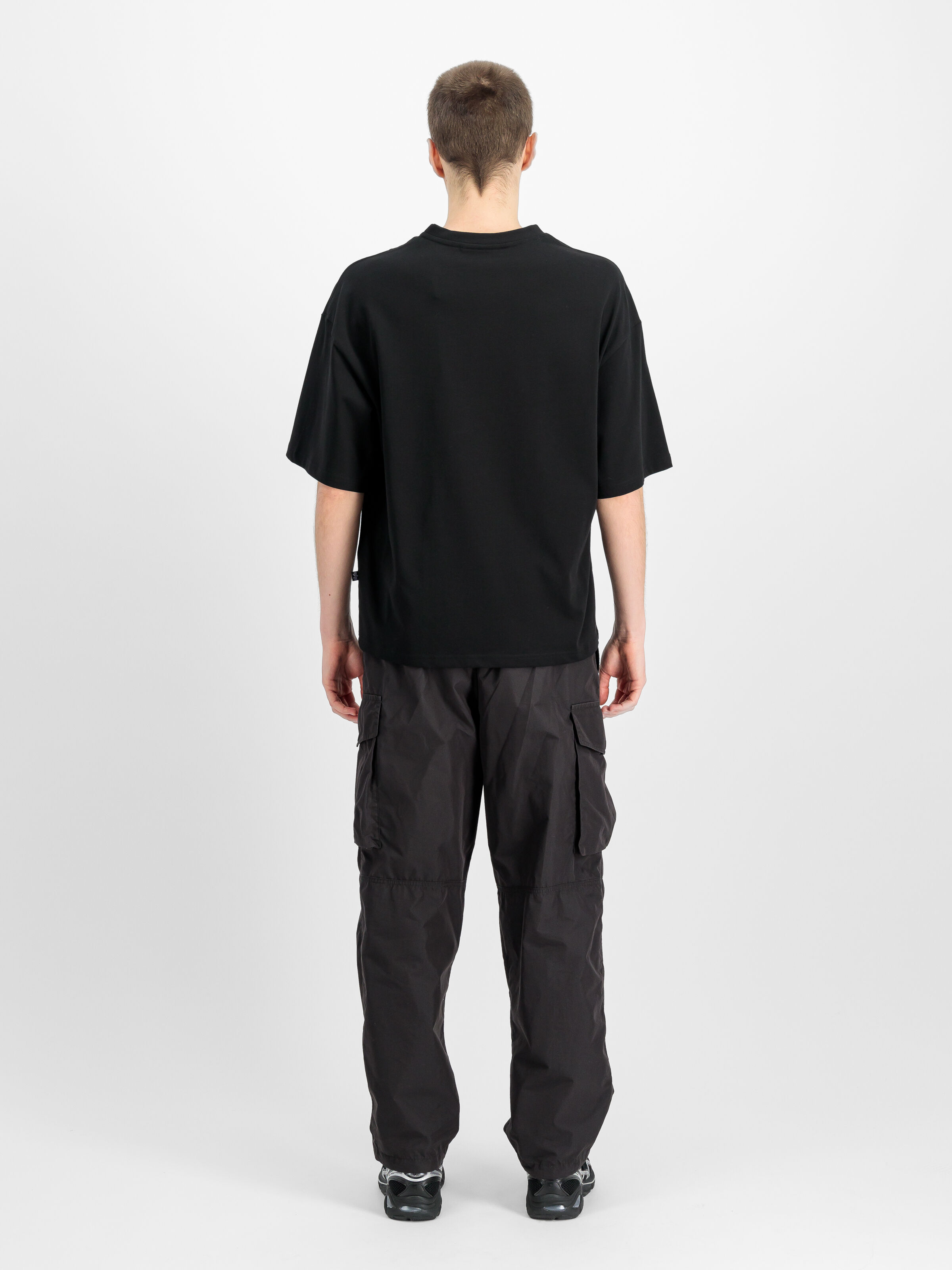 Base T-Shirt black 756503_03_2_model_00002_155111