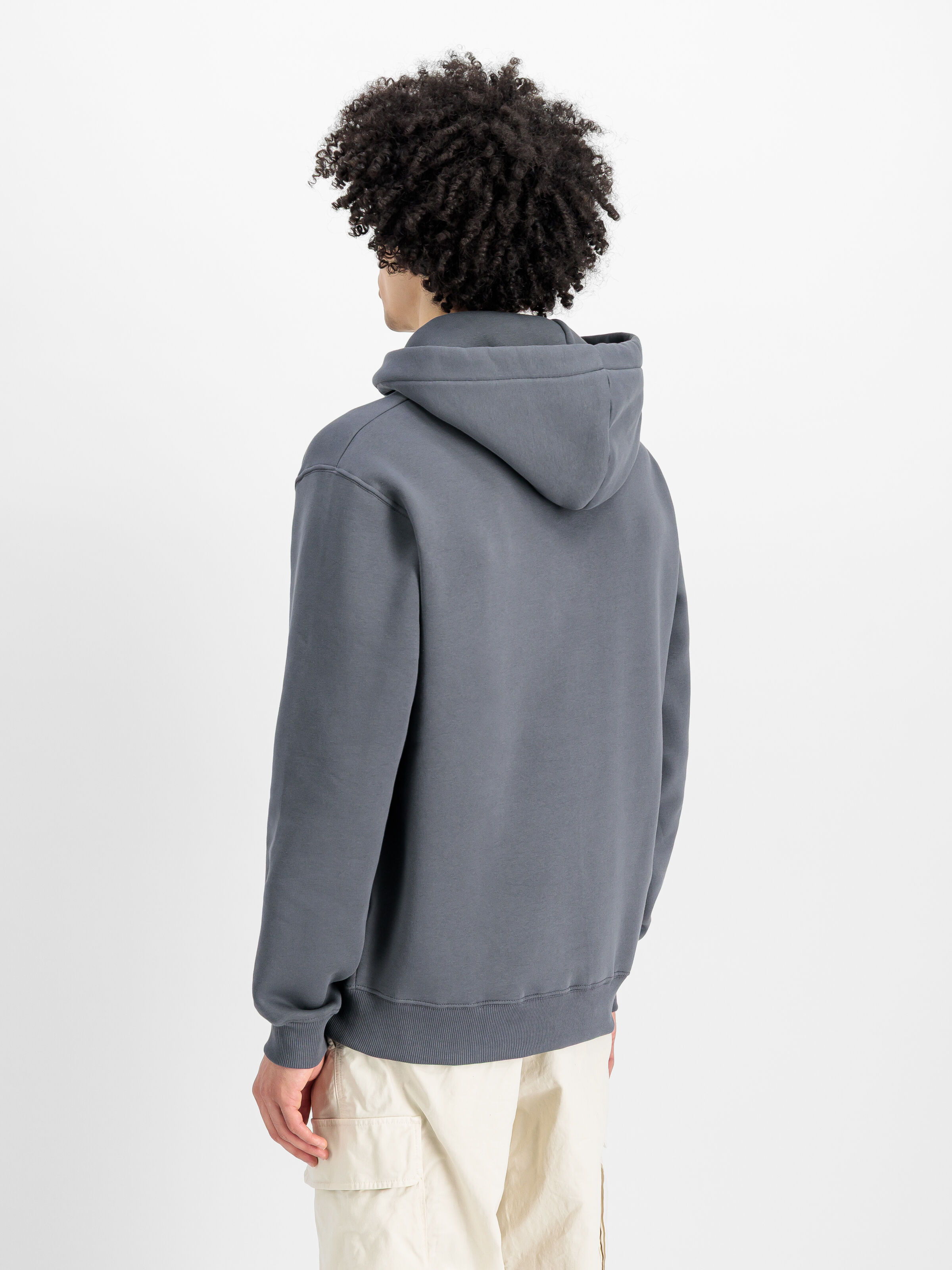 Basic Big Logo Hoodie greyblack 178312_136_2_model_00003_155900