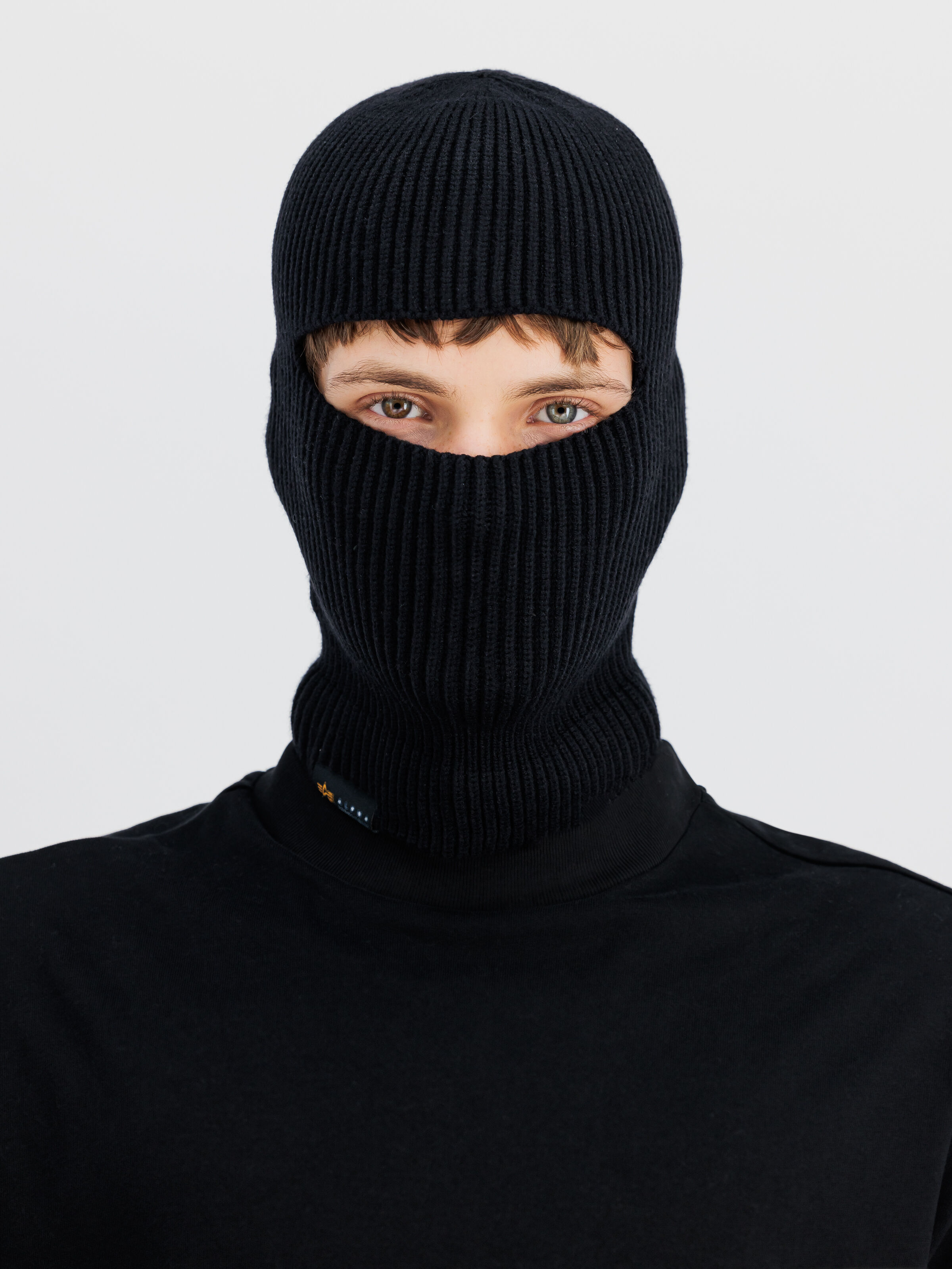 Label Balaclava black 138901_03_2_model_00001_120822