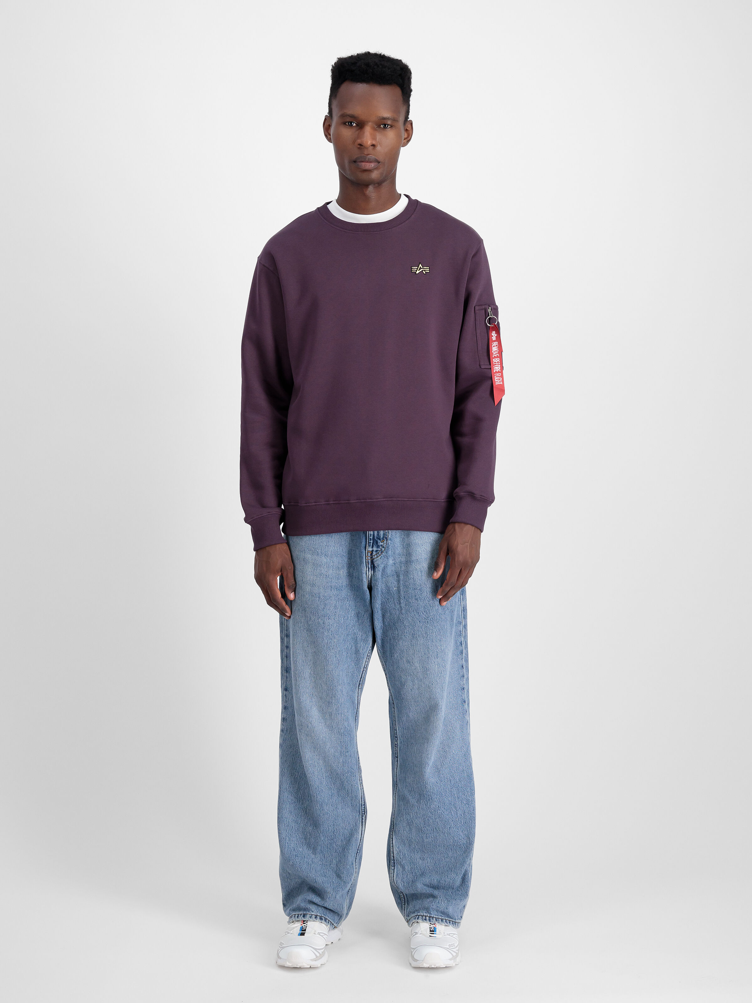 3D Small Logo Sweatshirt Plum 148309_719_2_model_00001_98566