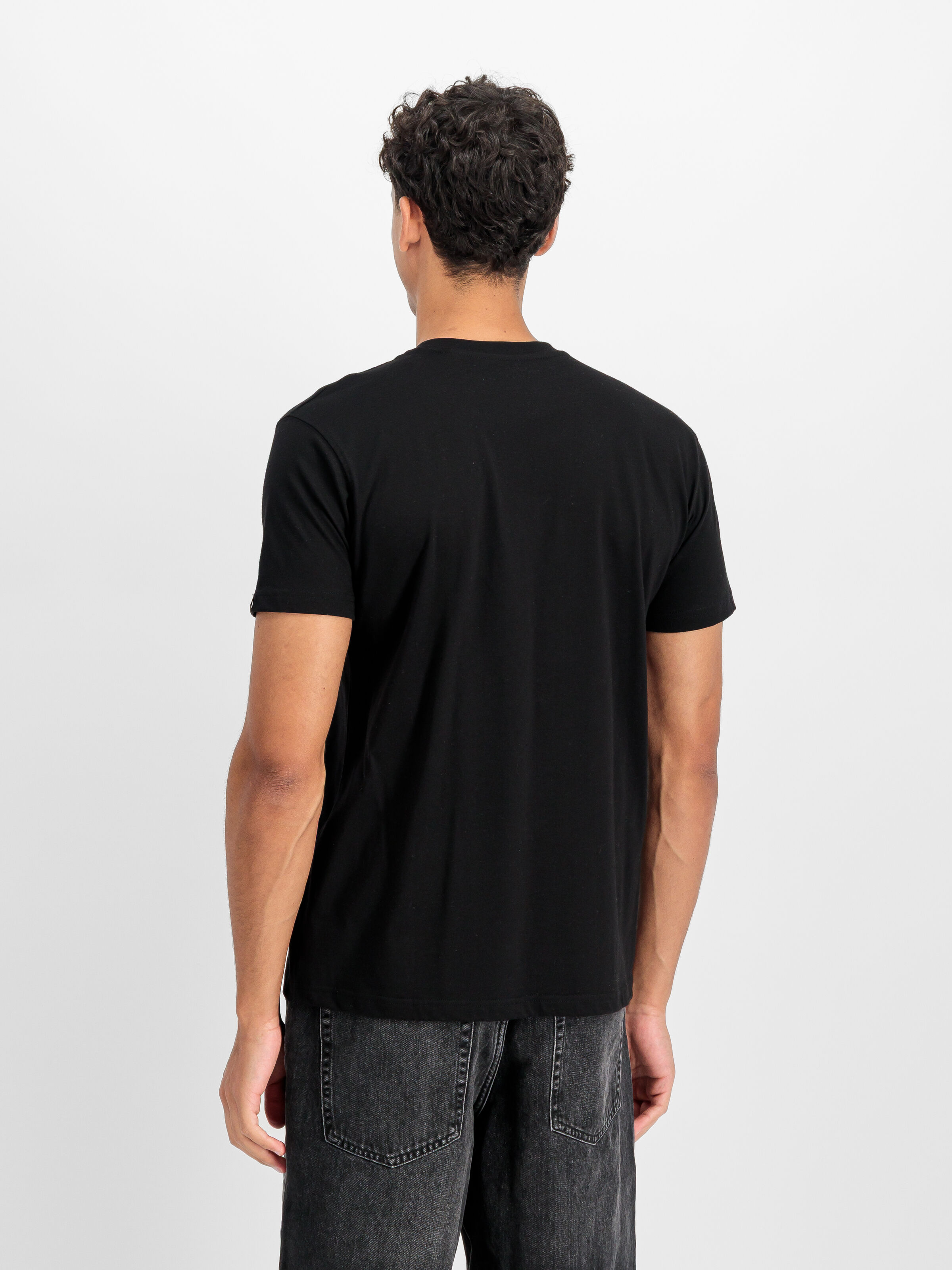 Basic Big Logo Effect Print T-Shirt black 100501EP_03_2_model_00003_197269