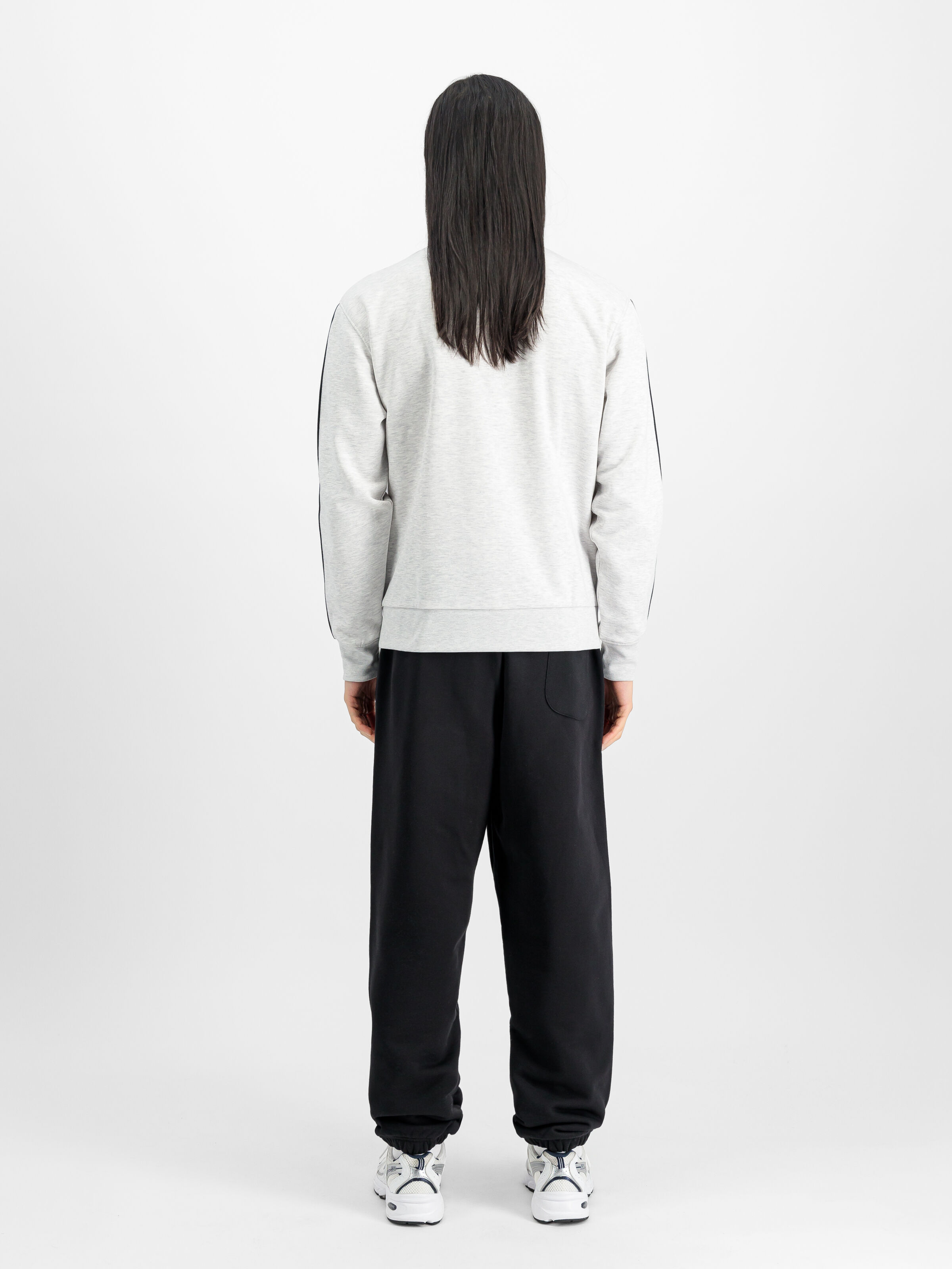 Track Suit Small Logo Jacket pastel grey melange 156305_752_2_model_00002_147953