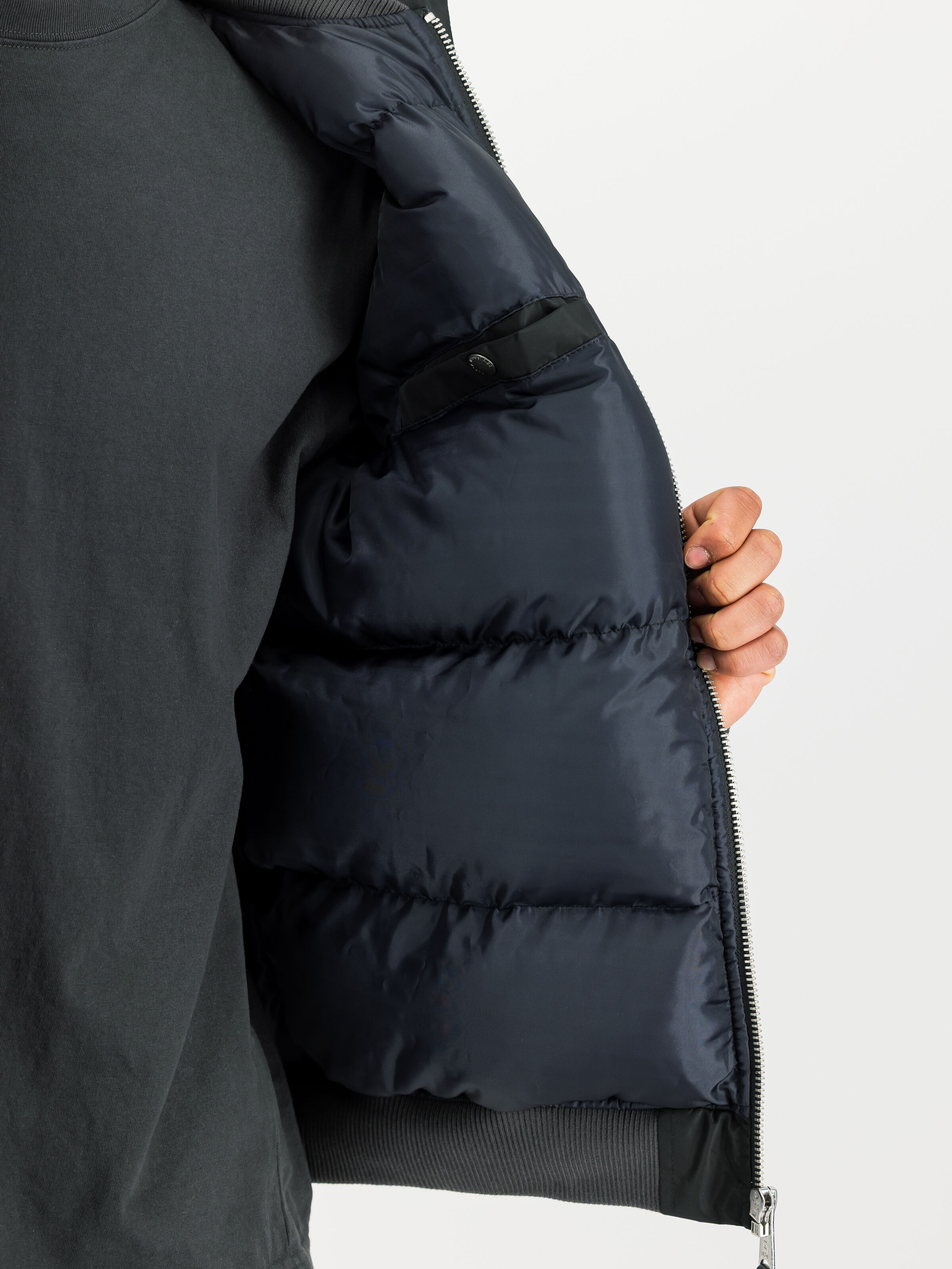 MA-1 Taffeta Bomber Jacket black 268116_03_3_detail_00002_235811