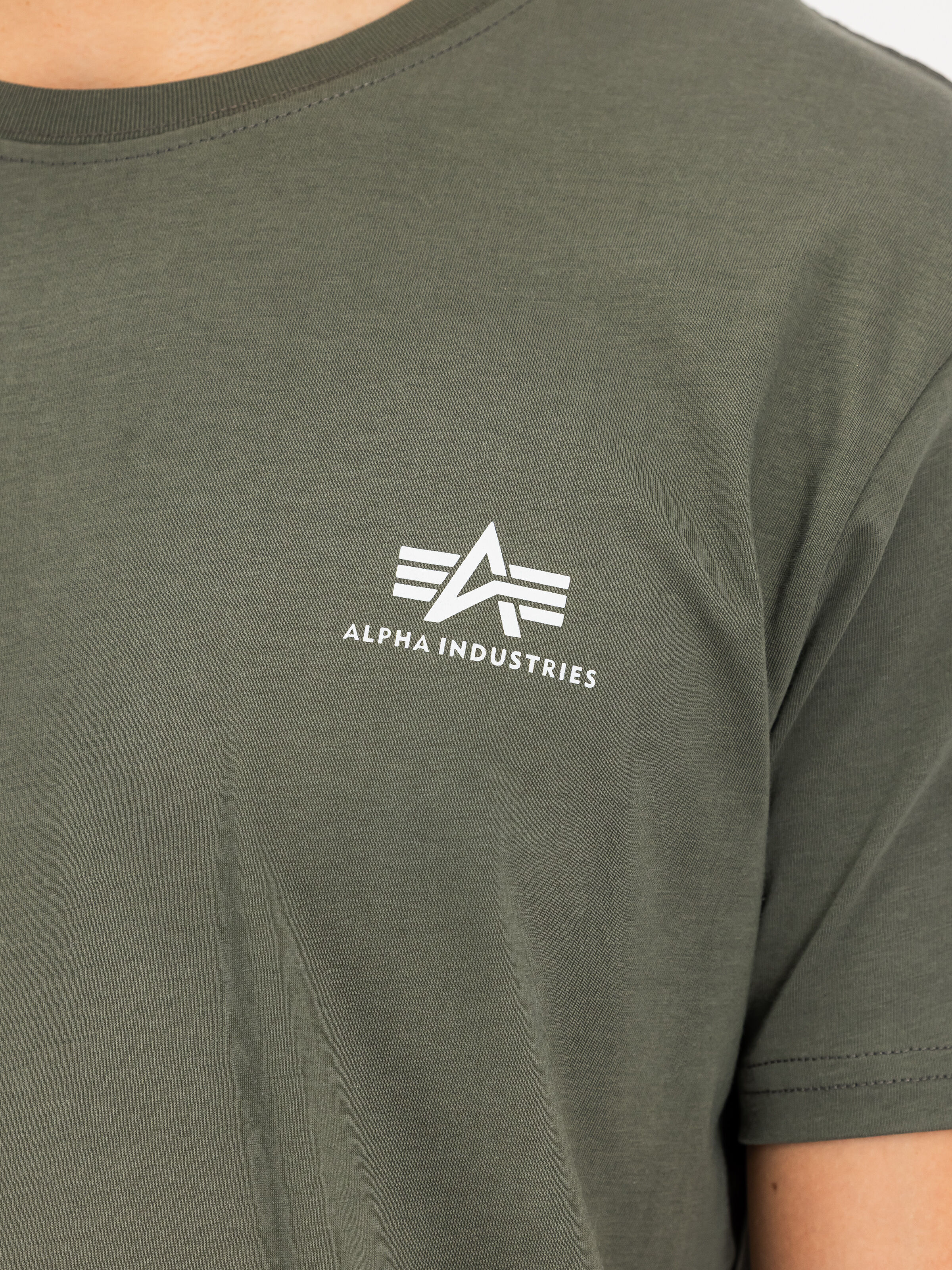 Backprint T-Shirt dark olive 128507_142_3_detail_00001_184457