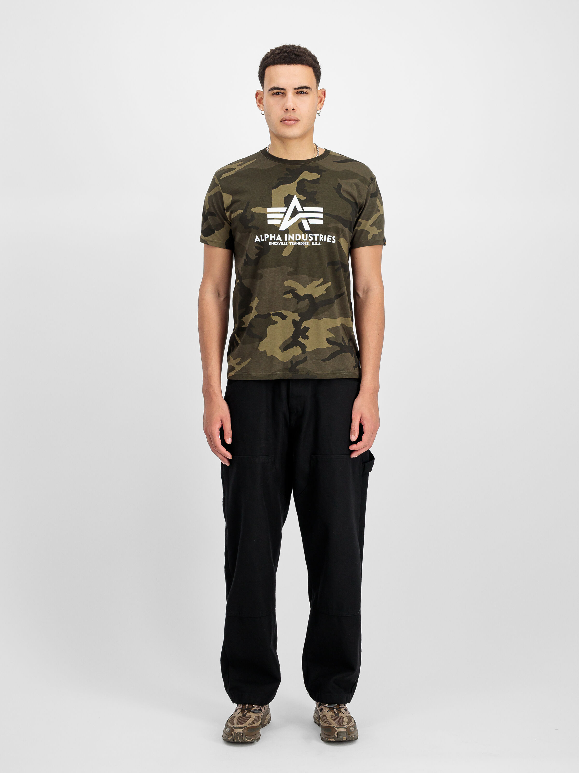 Basic Big Logo Camo T-Shirt olive camo 100501C_239_2_model_00001_183327