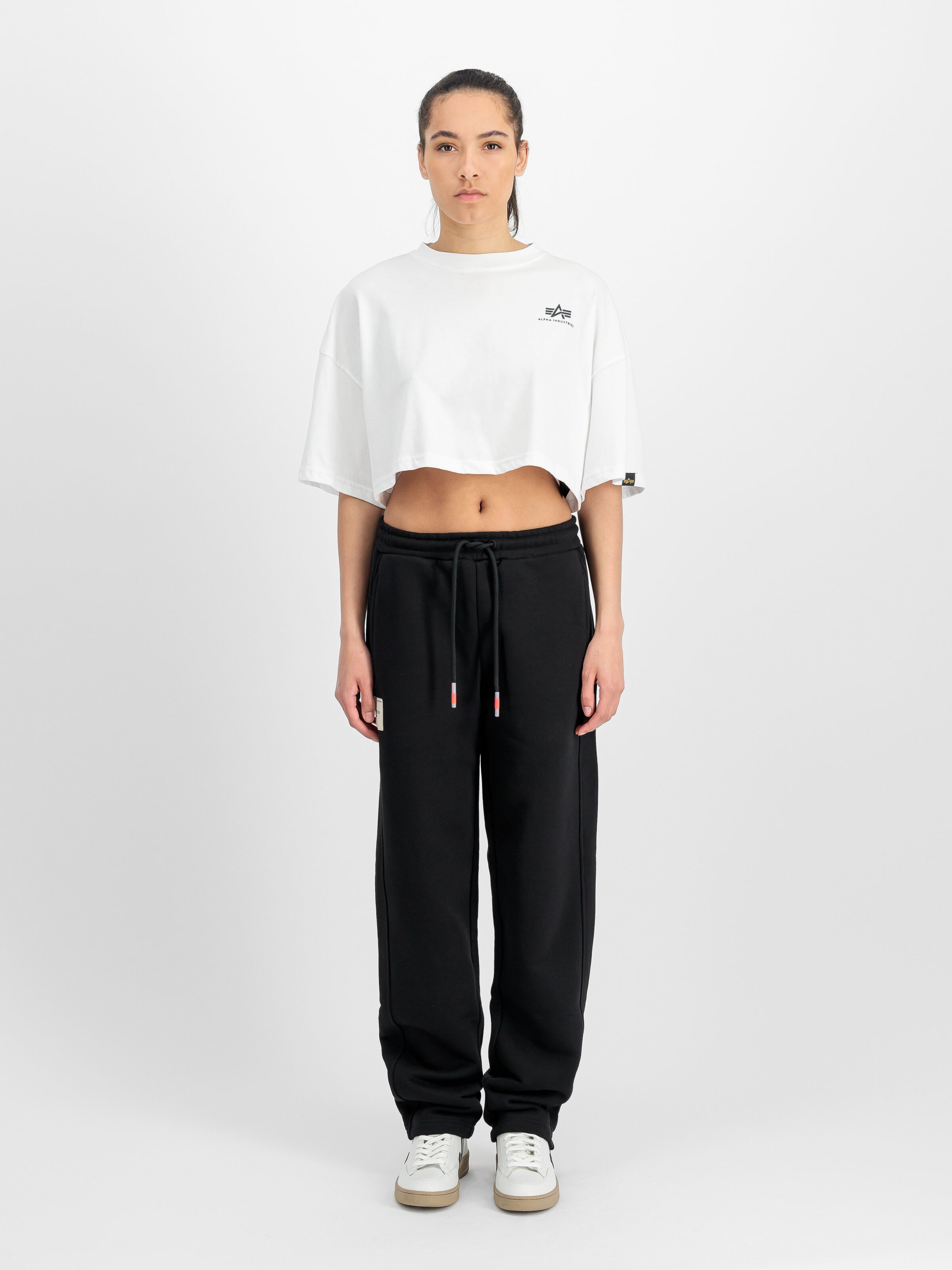 Basic Small Logo Cropped PP T-Shirt Women white 258062_09_2_model_00001_165393