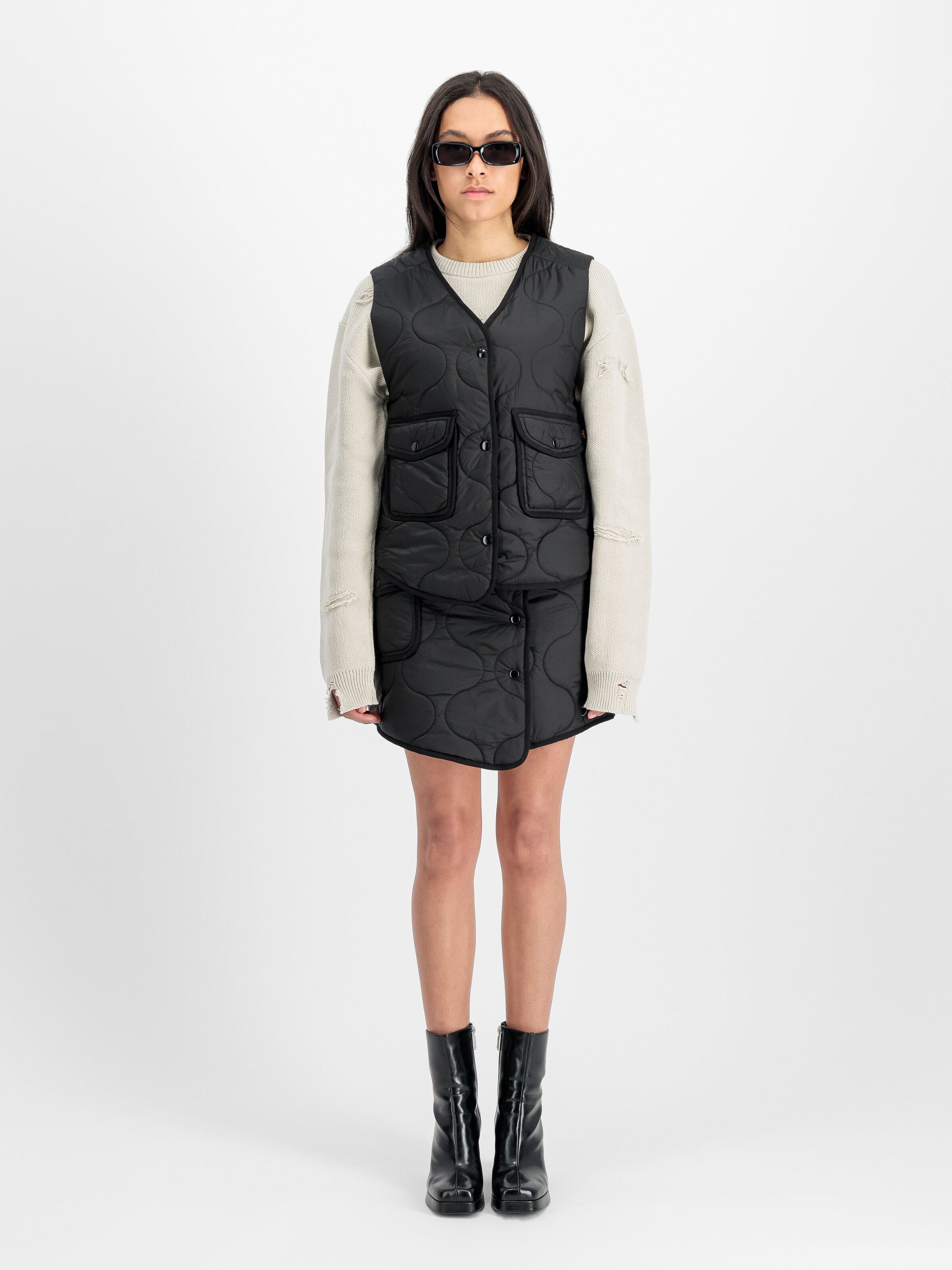 ALS Gilet Vest Women black 258008_03_2_model_00001_166189
