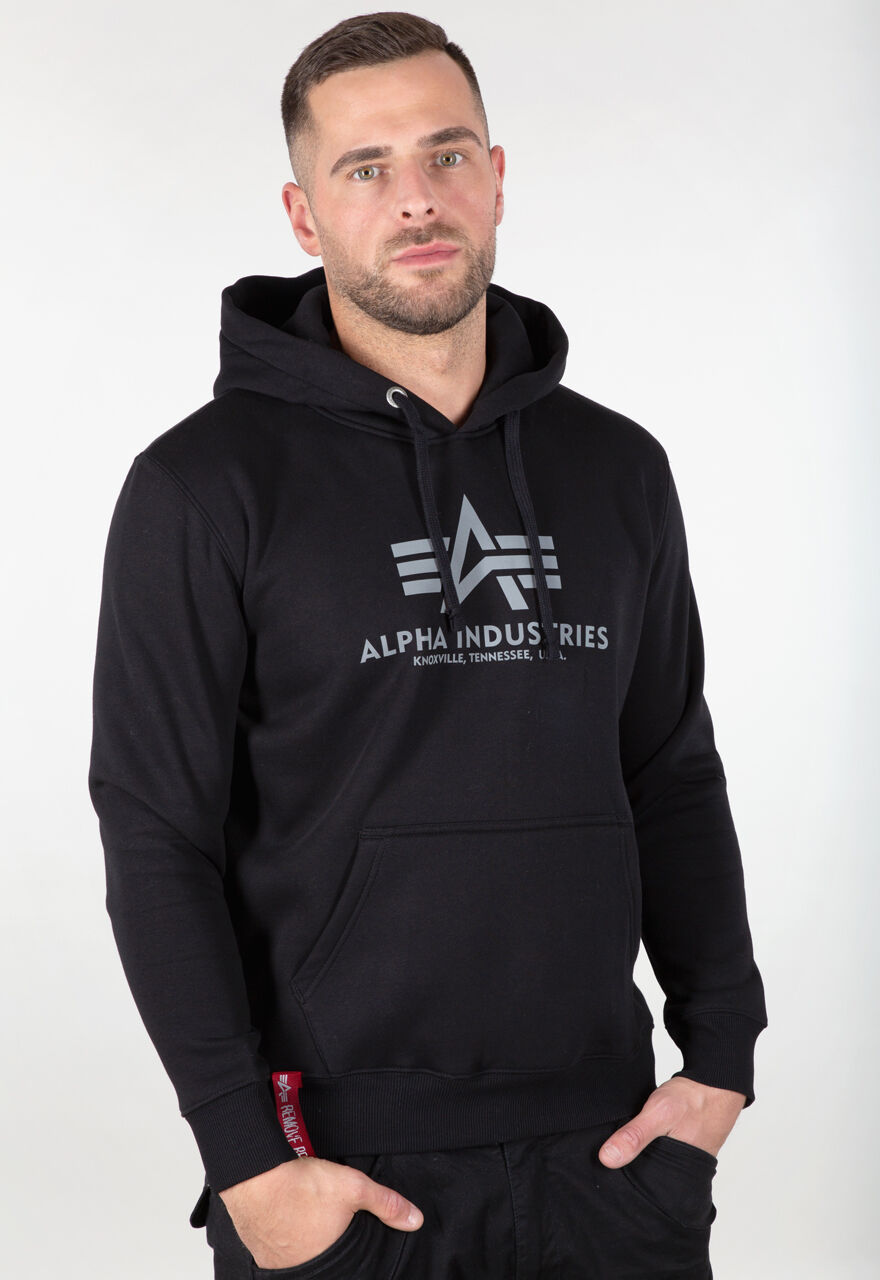 Basic Reflective Print Hoodie black 178312RP_03_alphaindustries_basic_hoody_reflective_print_001_123352.jpg