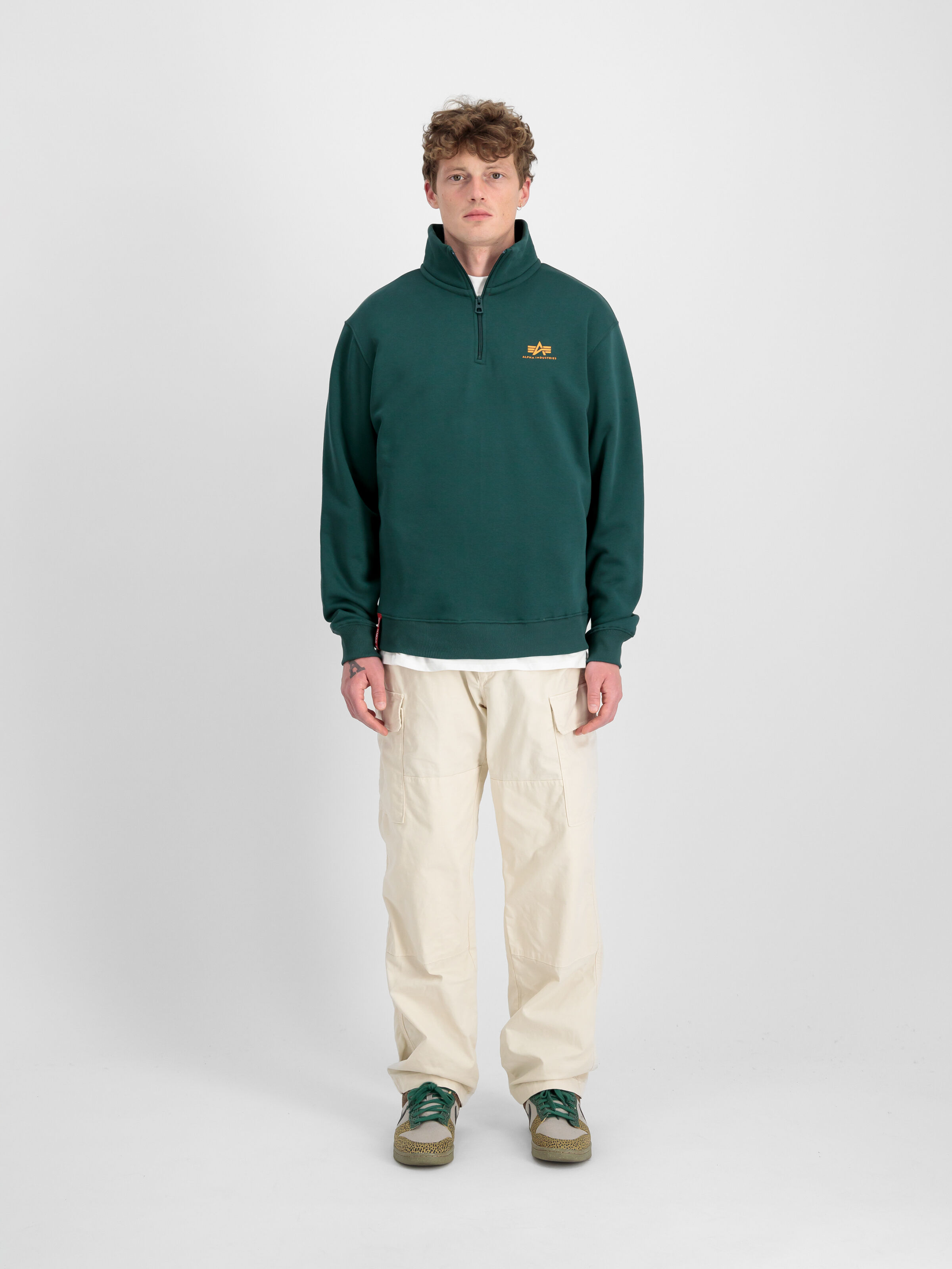 Half Zip Small Logo Sweatshirt Force Green 108308_720_2_model_00001_97158