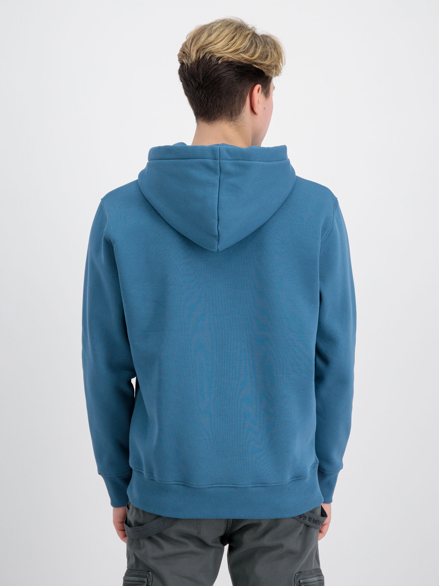 Basic Small Logo Hoodie vintage marine 196318_678_alpha_industries_basic_hoody_small_logo_003_130110