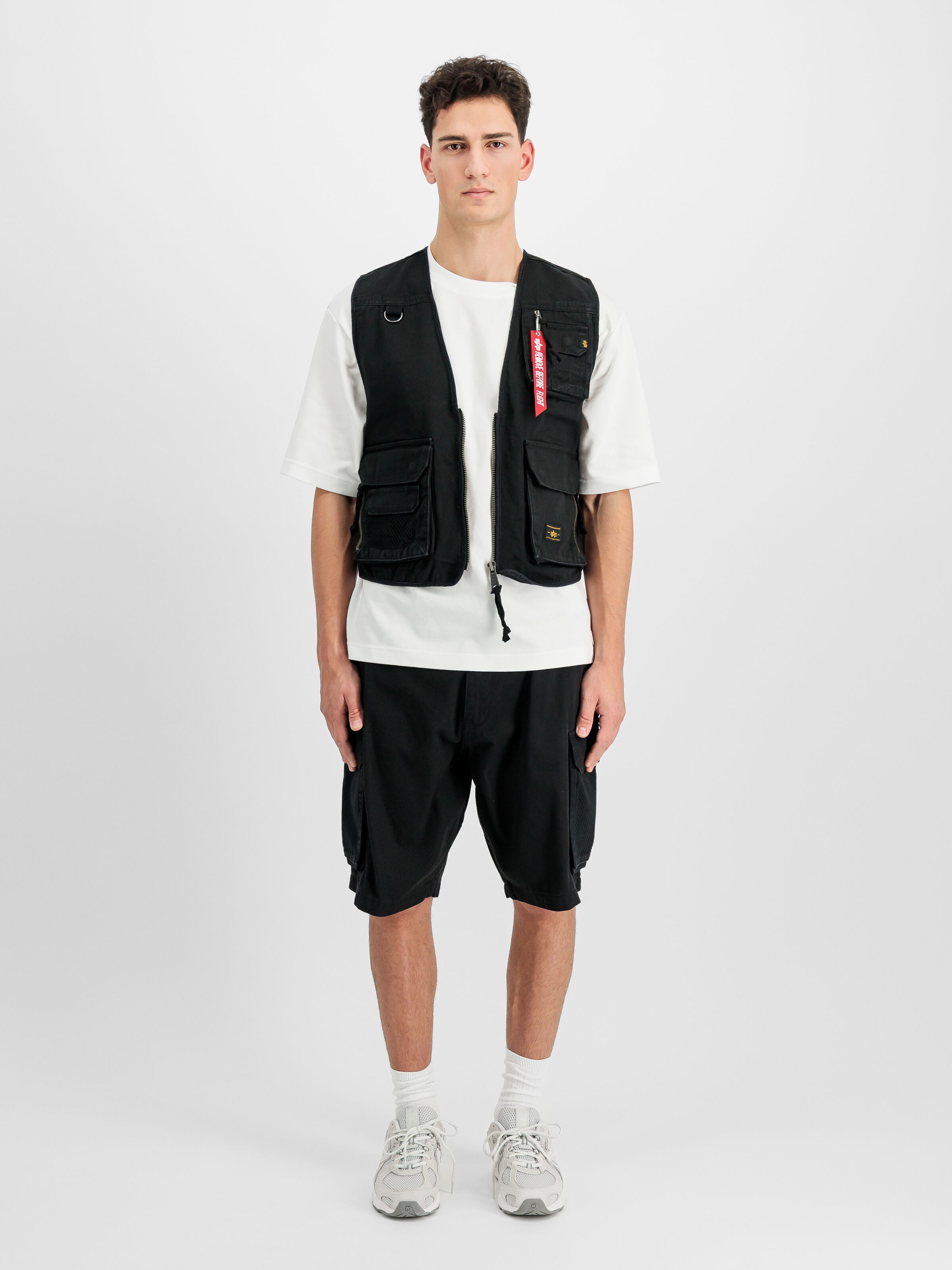 Mesh Utility Short black 266251_03_2_model_00001_223673