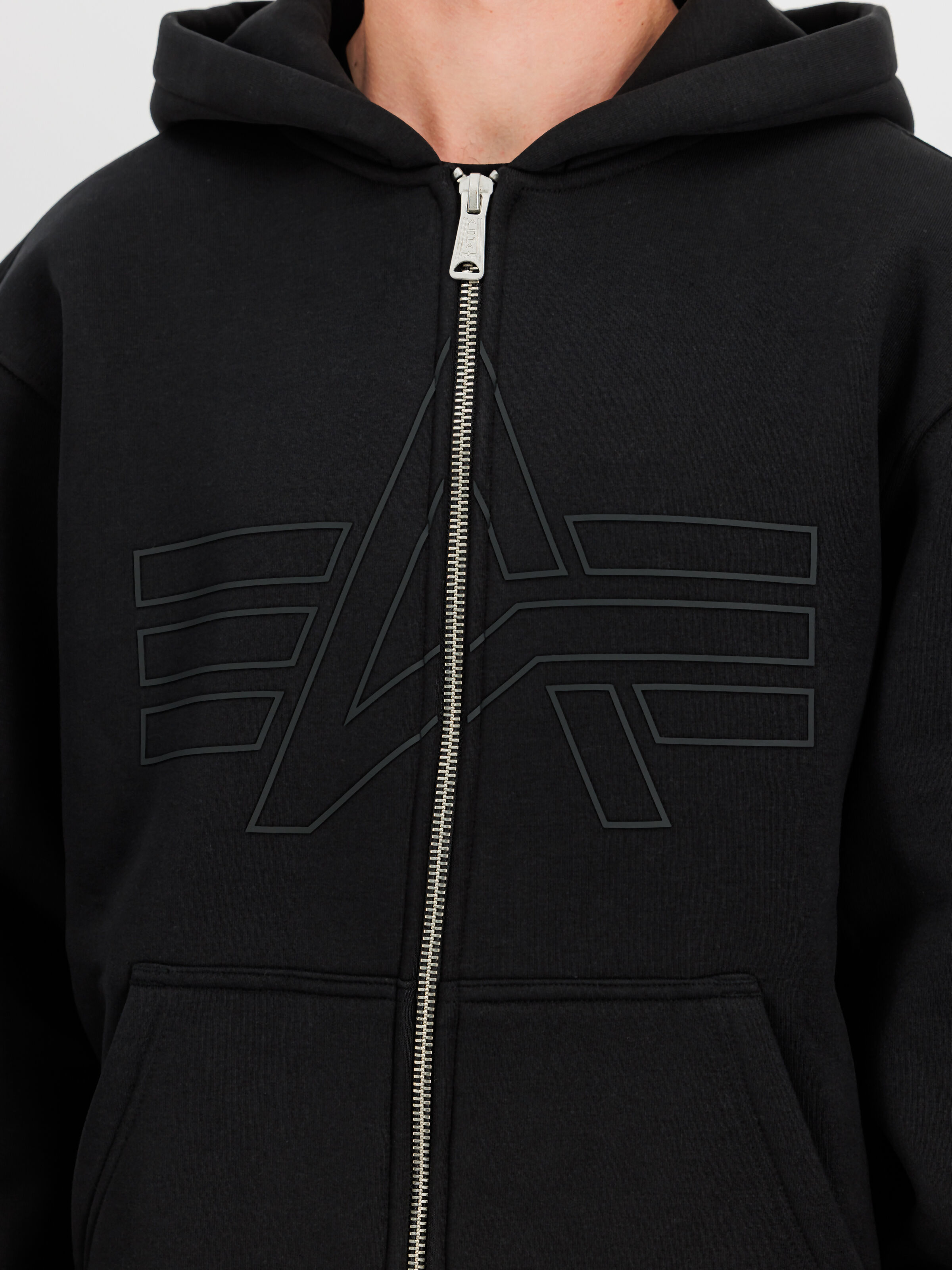 Base UV Zip Hoodie black 768014_03_3_detail_00001_245688
