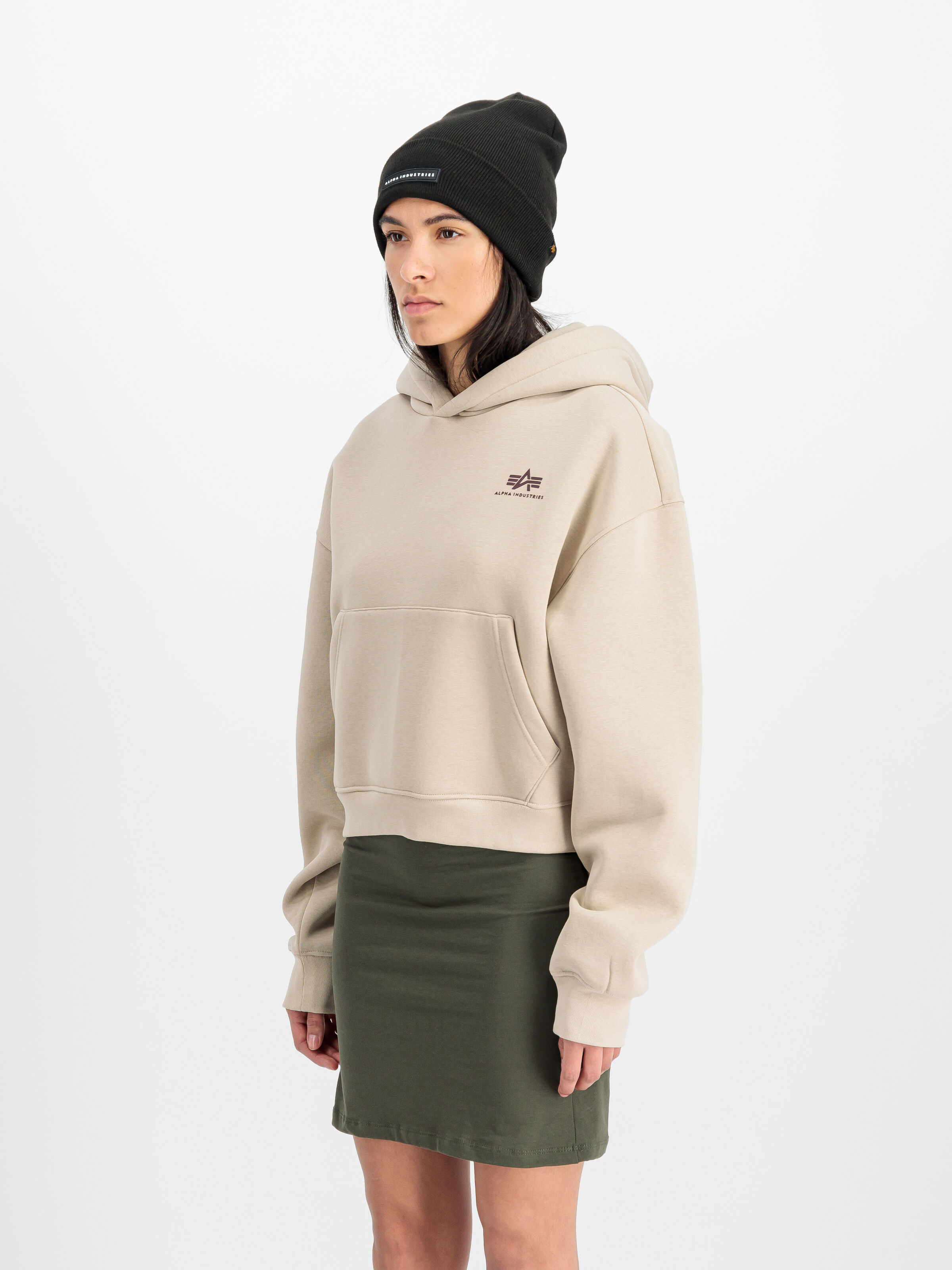 Basic Small Logo Hoodie Women organic beige 258041_627_2_model_00002_165992