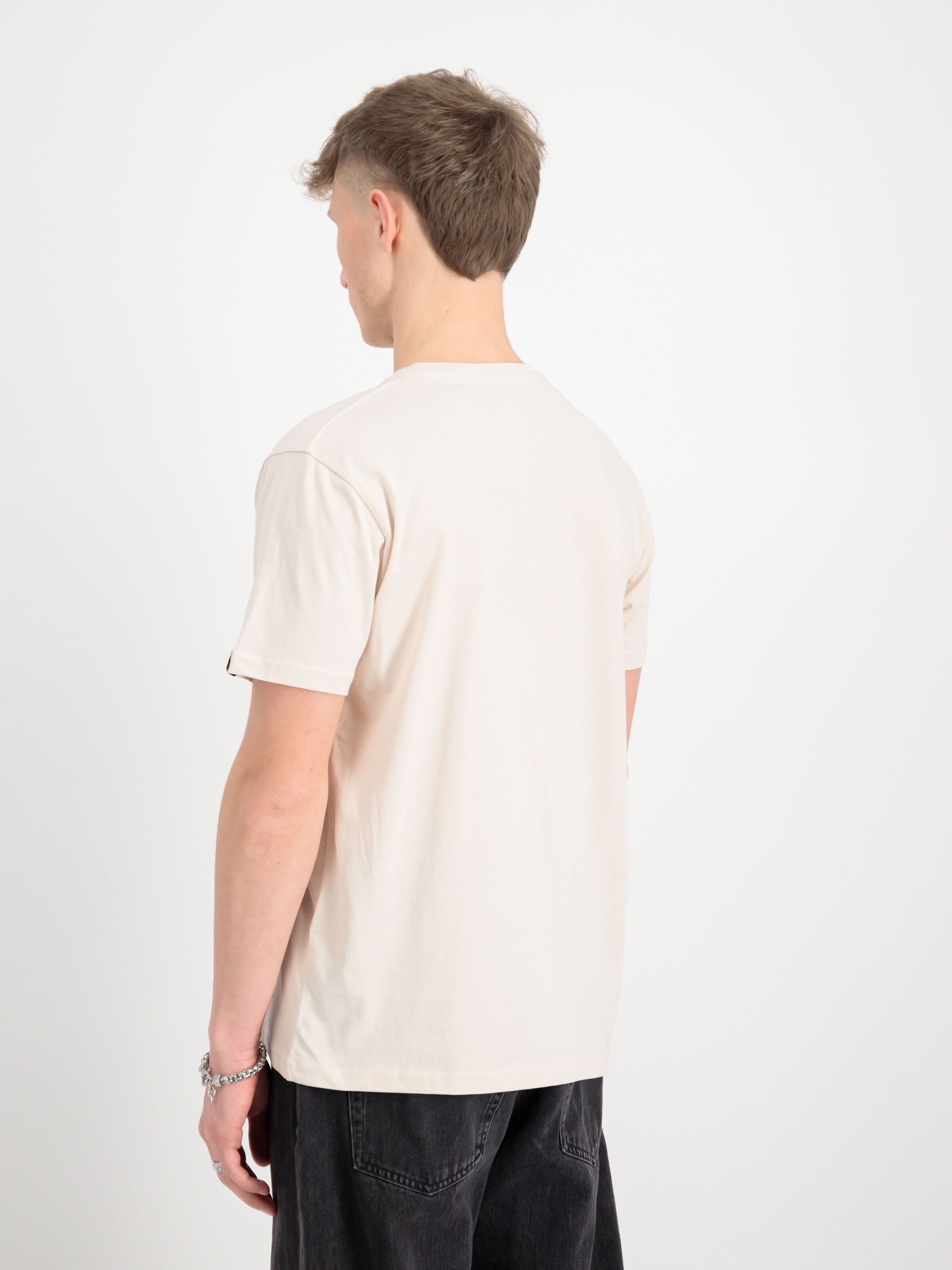 Alpha Puff Print T-Shirt jet stream white 146509_578_2_model_00004_129933