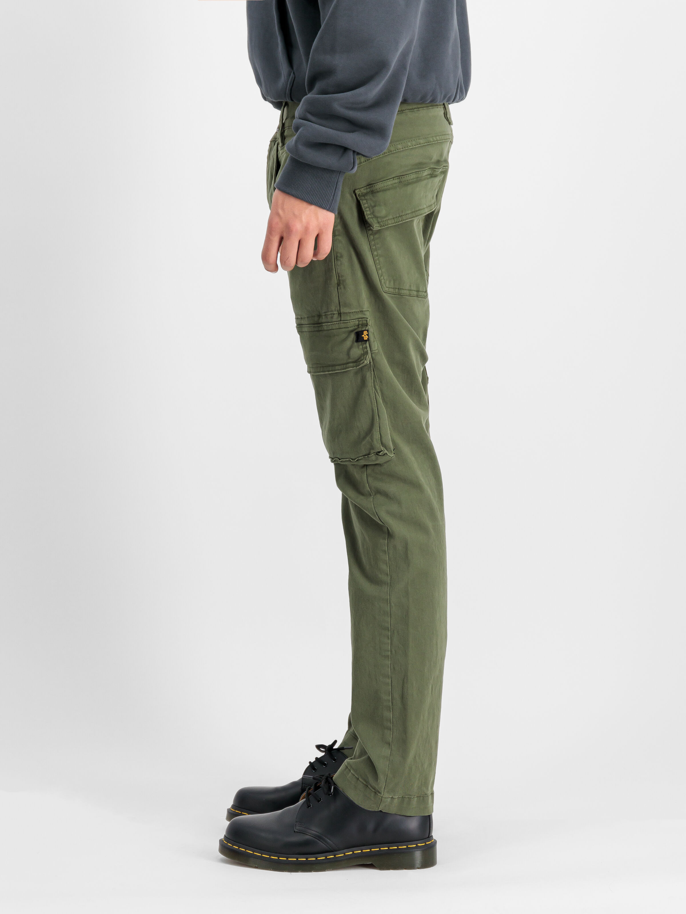Lieutenant Pant dark olive 148206_142_2_model_00004_107779