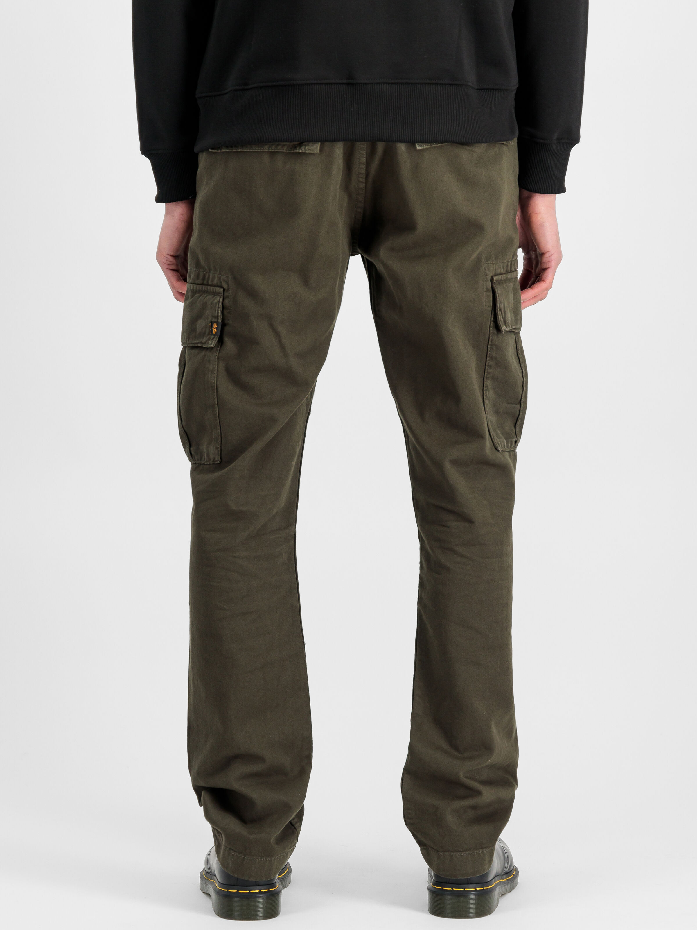 Agent Pant black olive 158205_413_2_model_00005_218509