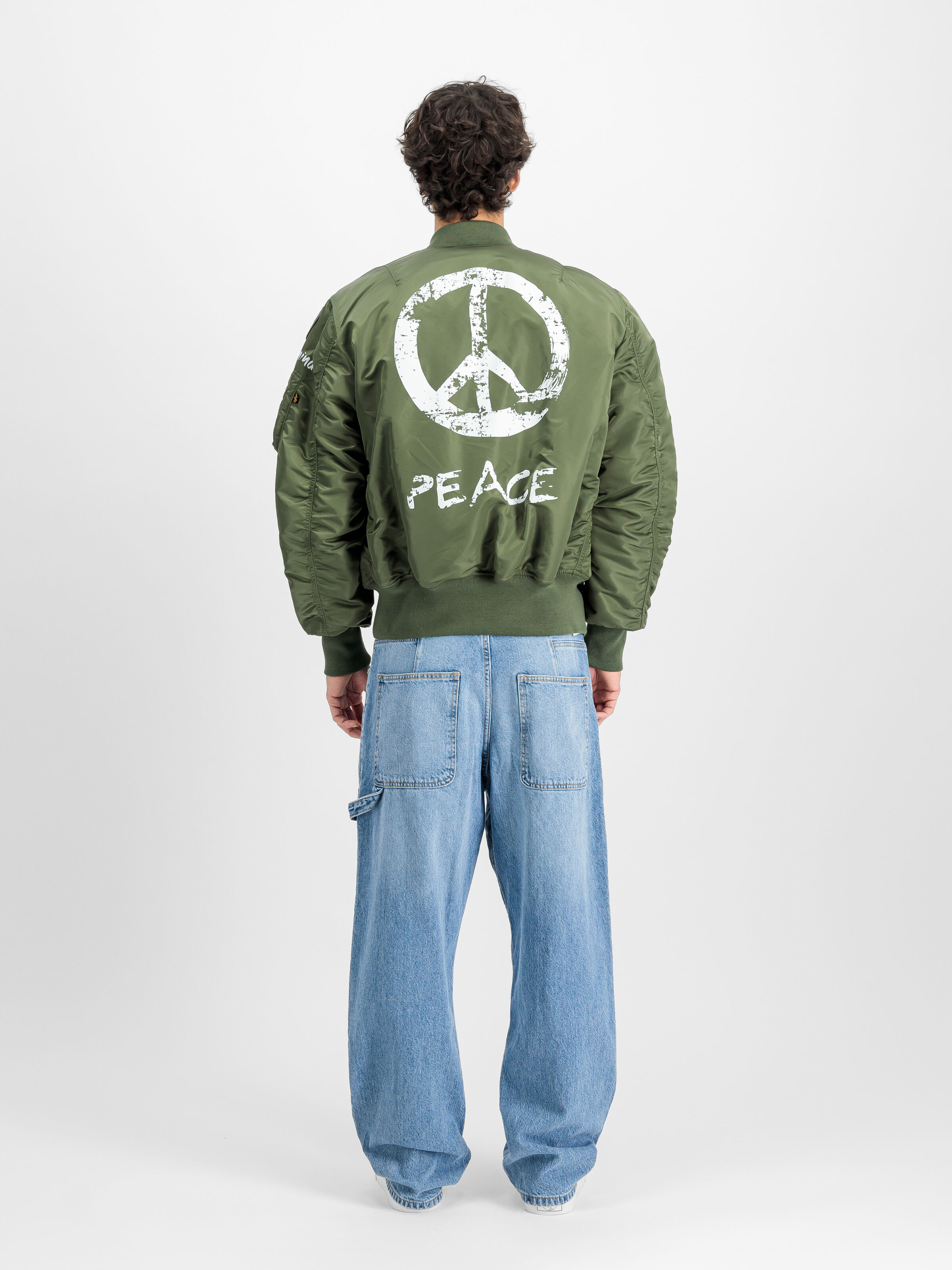 MA-1 Peace Bomber Jacket sage-green 156136_01_2_model_00002_144276